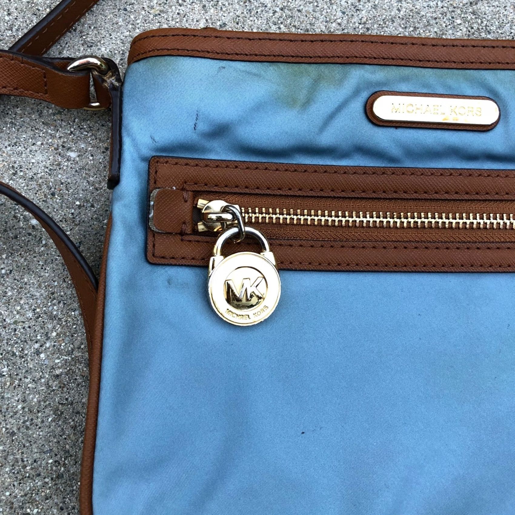 Michael Kors VINTAGE Michael Kors Kempton Crossbody Bag Nylon Blue Purse Zipper Size ONE SIZE - 6 Thumbnail