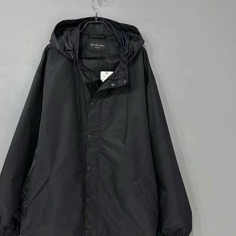 Balenciaga Balenciaga Logo Letter Sun Protection Hooded Jacket Size US S / EU 44-46 / 1 - 4 Thumbnail