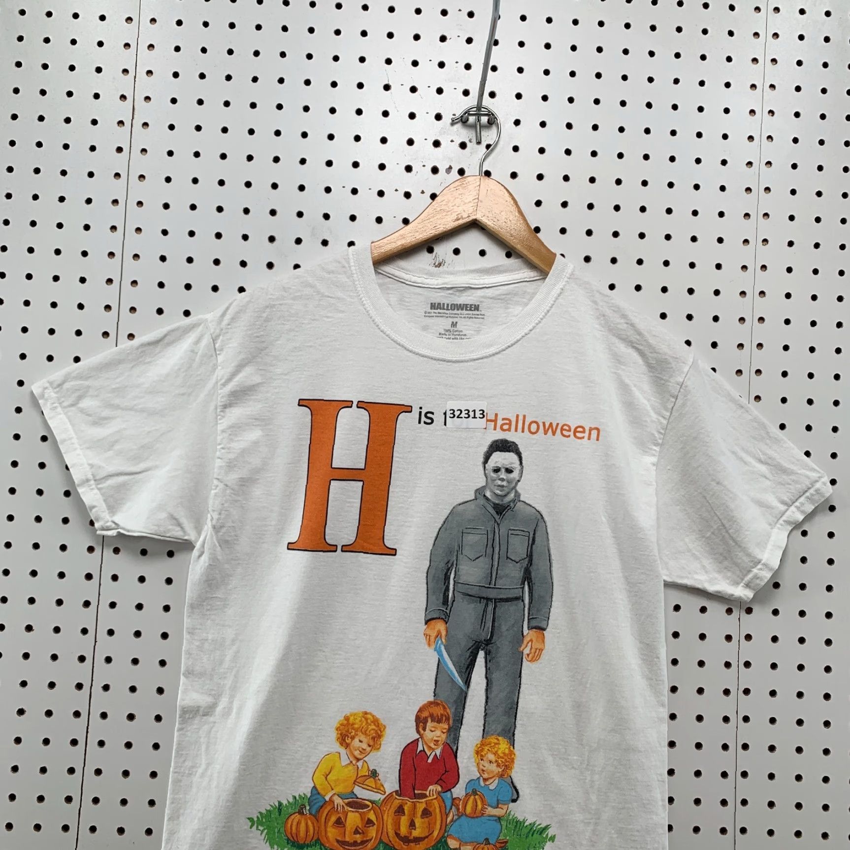 Vintage Halloween Movie Shirt Mens M White Orange Graphic Scary 19x27 Size US M / EU 48-50 / 2 - 5 Thumbnail