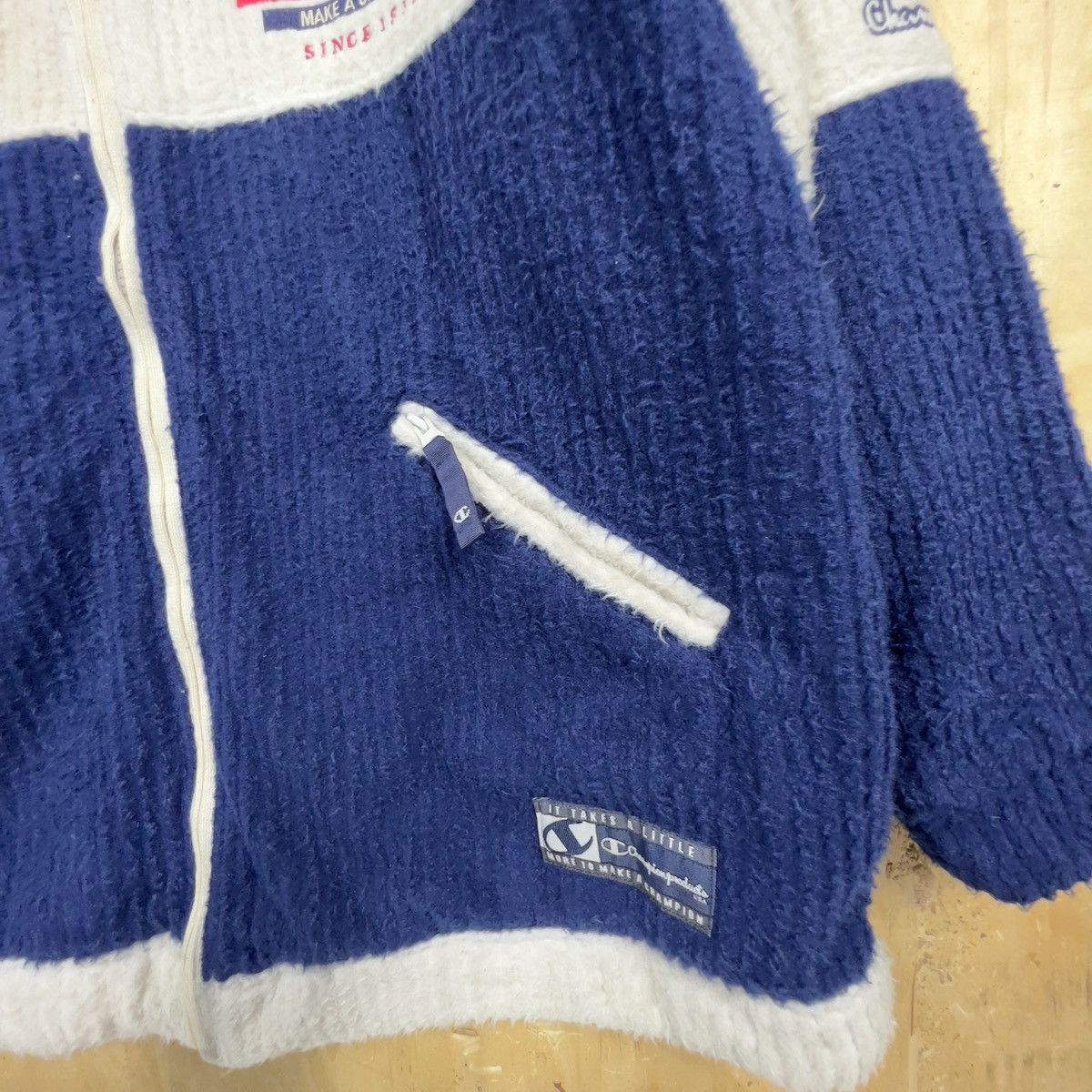 Champion Vintage Champion Fleece Jacket Size US L / EU 52-54 / 3 - 11 Thumbnail