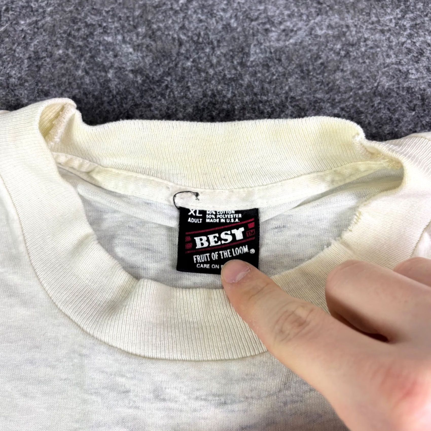 Fruit Of The Loom VINTAGE 1994 One World One Chance T-Shirt XL White Earth Day Single Stitch USA Shirt Unisex Men Women Size US XL / EU 56 / 4 - 5 Thumbnail