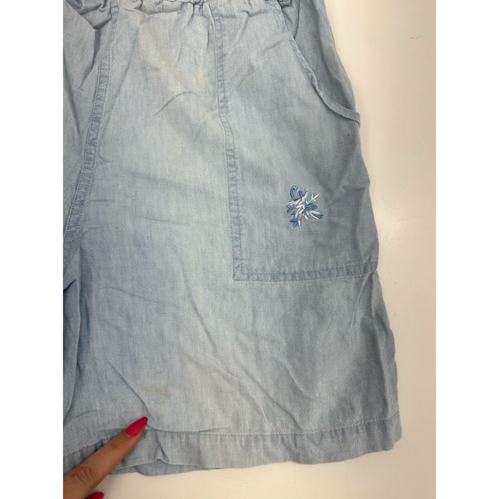 Vintage Mizz Lizz Womens Shorts Chambray Blue Floral High Waisted Vintage Shorts S Small Womens Size 28" / US 6 / IT 42 - 2 Thumbnail