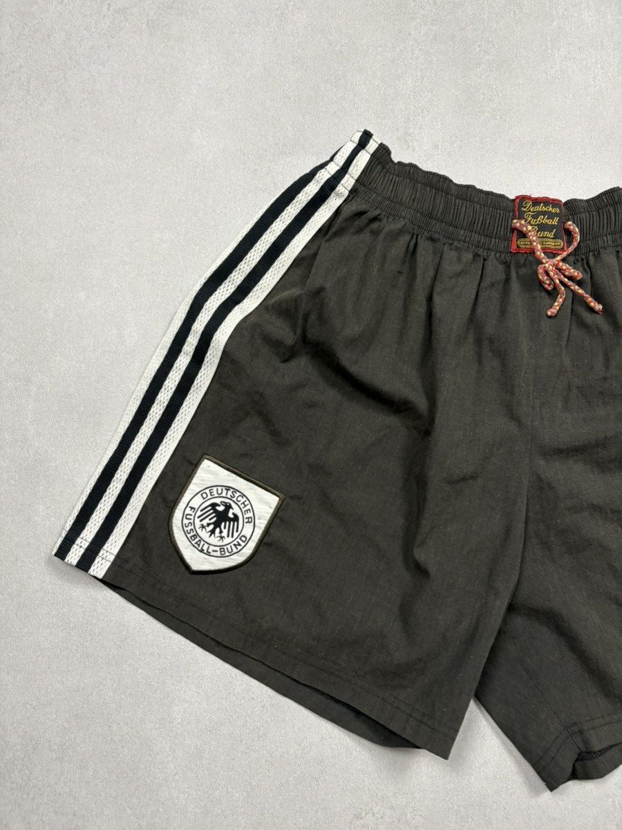 Adidas Vintage 90s Adidas DFB Germany Football Soccer Shorts Size US 34 / EU 50 - 3 Thumbnail