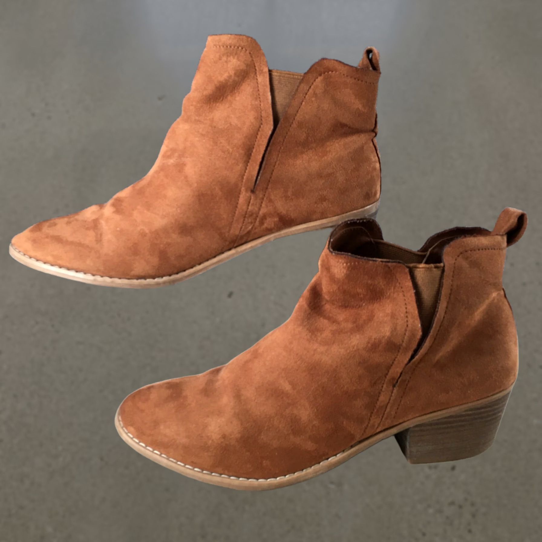 American Eagle Outfitters American Eagle Outfitters Boots Womens 11 Pull On Ankle Bootie Brown Fabric Heel Boots Material: Fabric Size US 11 / IT 41 - 1 Thumbnail