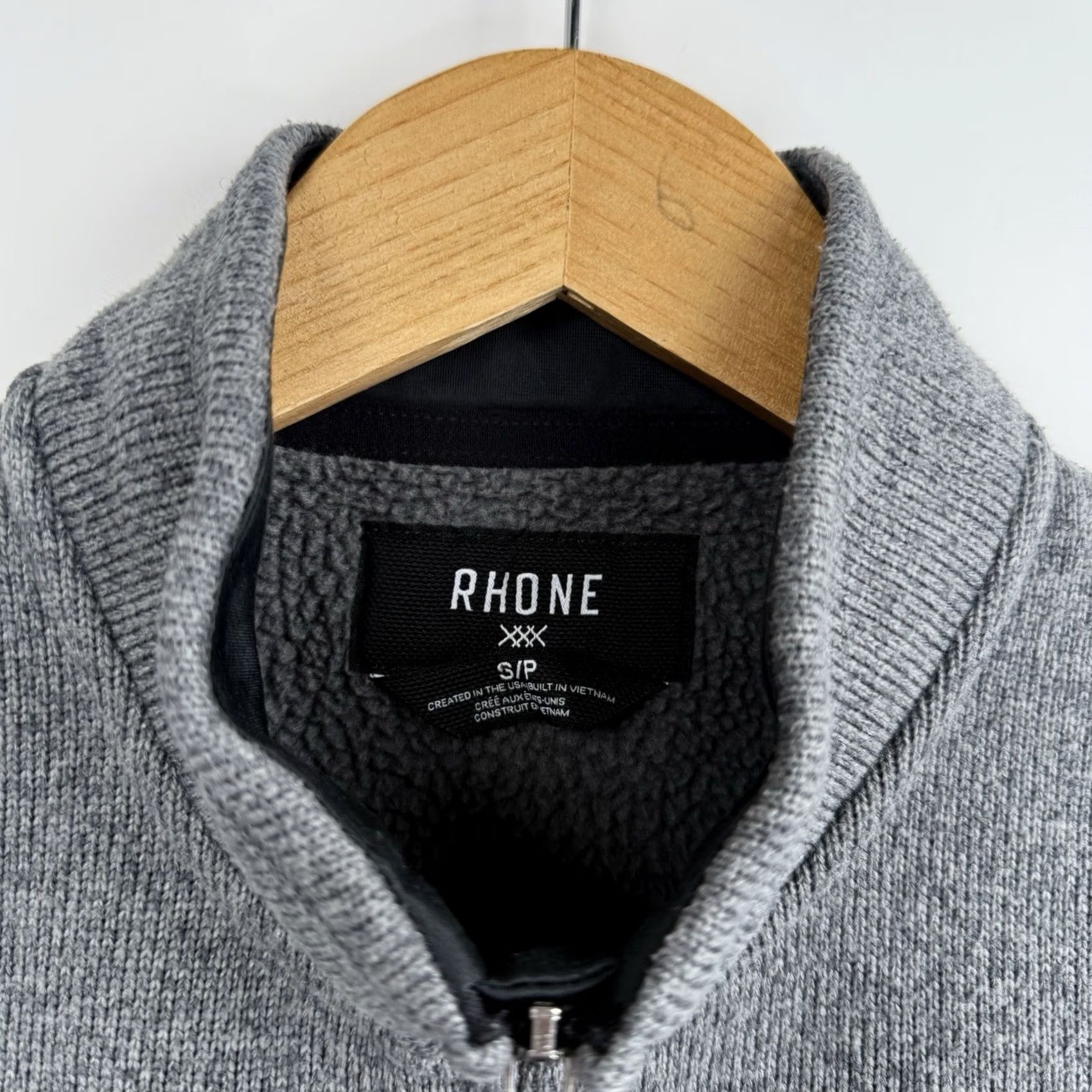 Rhone Rhone Vest Mens Small Gray Fleece Full Zip Sleeveless Jacket Outdoor Pockets Size US S / EU 44-46 / 1 - 2 Thumbnail