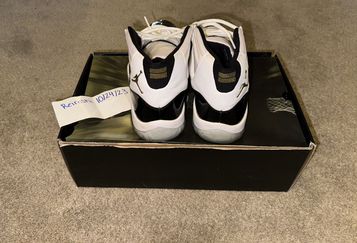 Jordan Brand 2006 Air Jordan 11 Retro 'Concord - Defining Moments Pack' Size US 12 / EU 45 - 2 Thumbnail