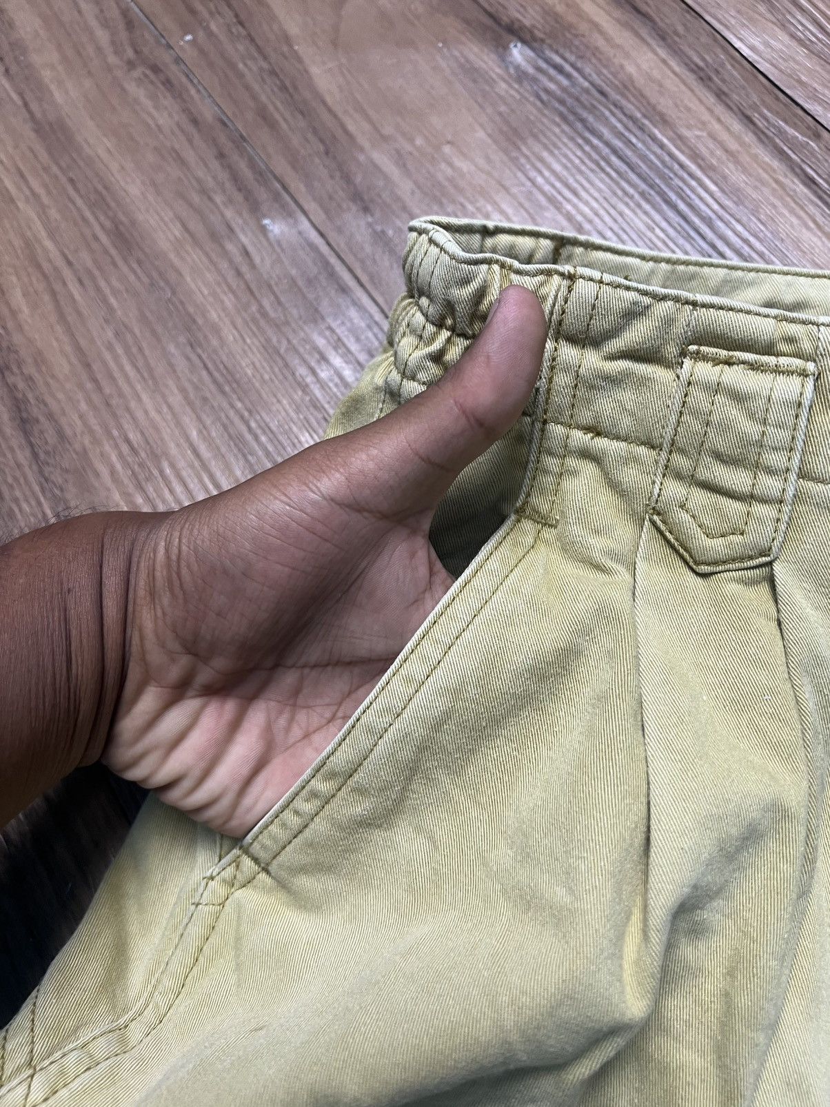 If Six Was Nine LA VIE EN ROSE Panelled Khaki Ankle Zip Pants (42) Size US 26 / EU 42 - 8 Thumbnail