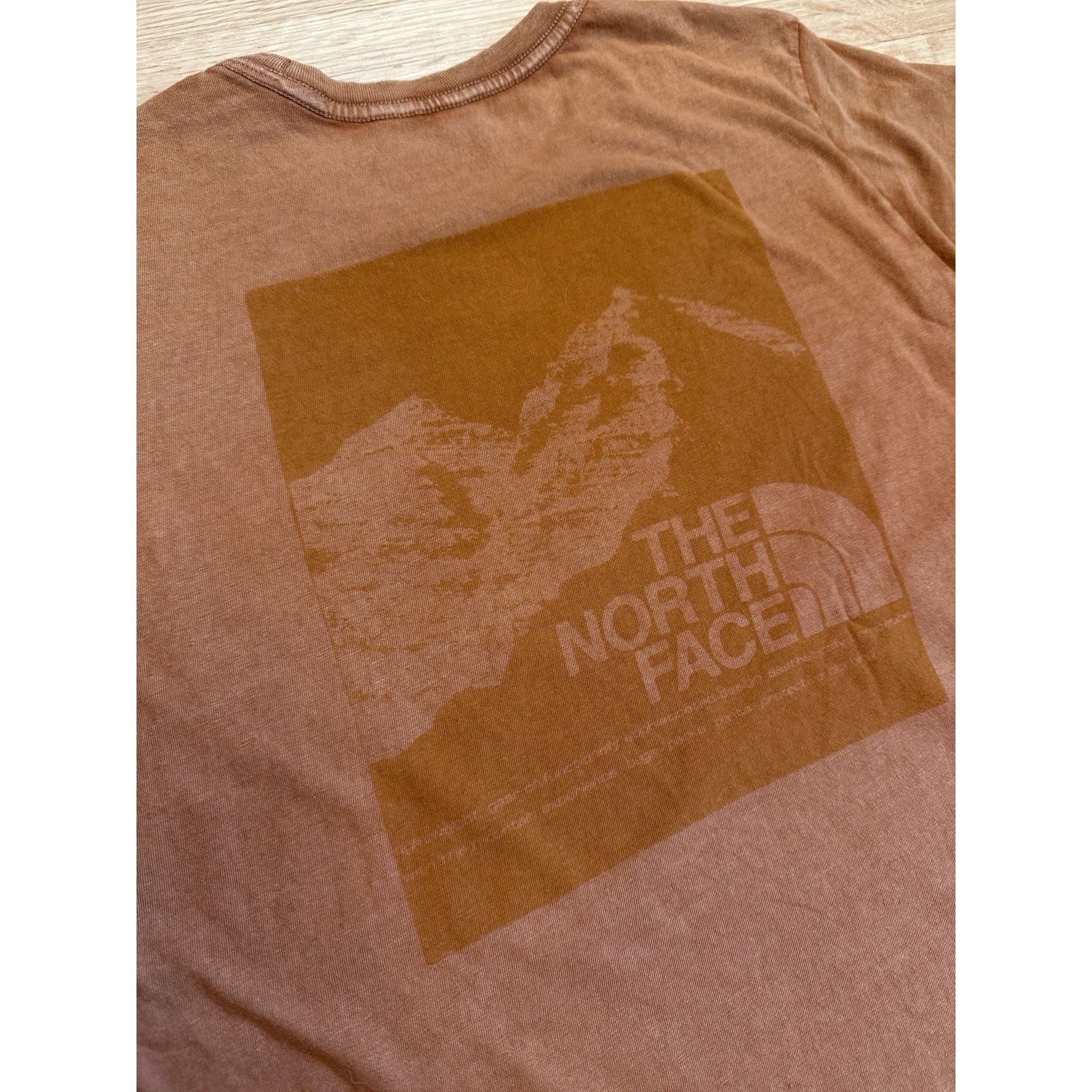 The North Face The North Face Shine On Pocket T-Shirt SS Orange Women Small Size S / US 4 / IT 40 - 5 Thumbnail