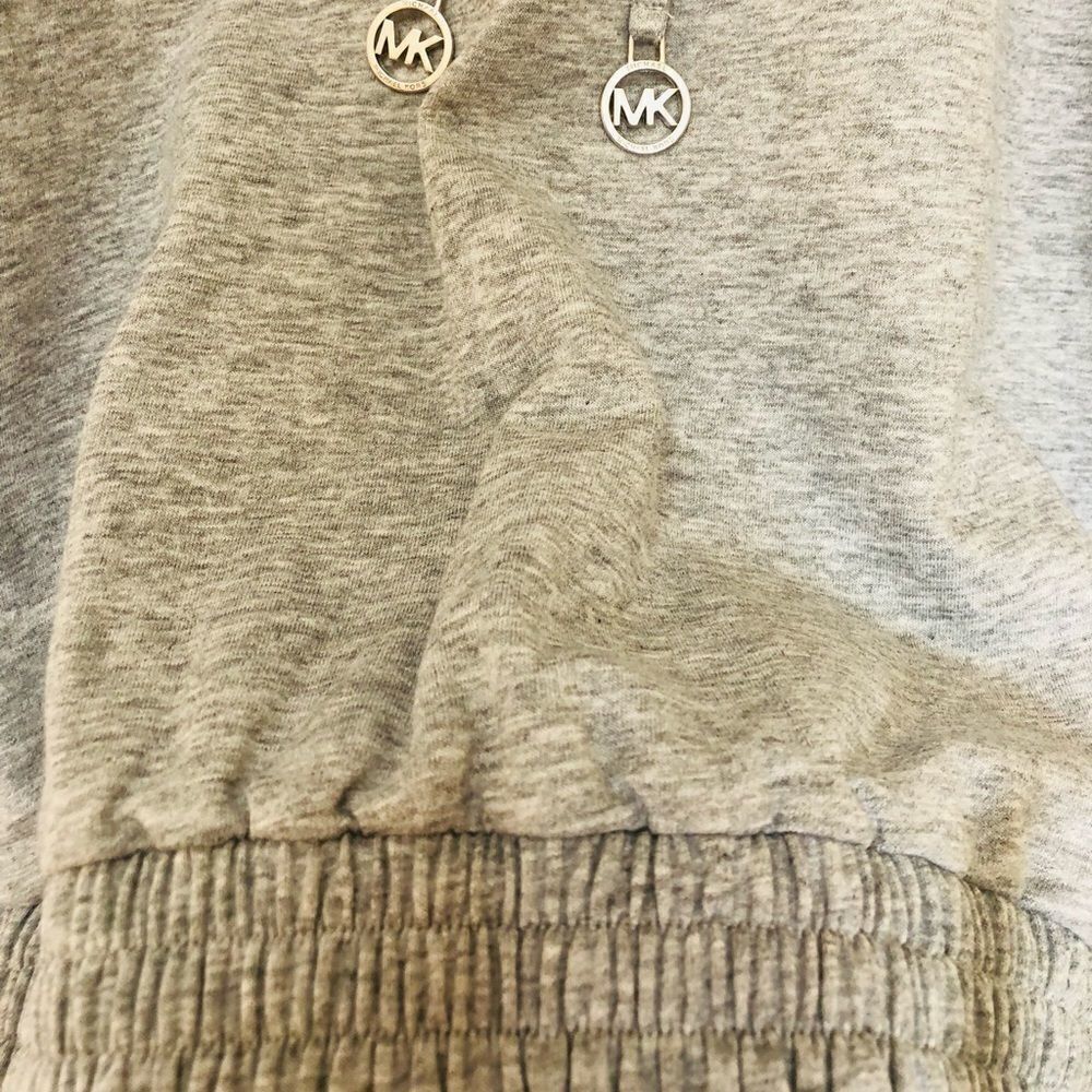 Michael Kors Michael Kors Cinch Bottom Hoodie Size XL / US 12-14 / IT 48-50 - 4 Thumbnail