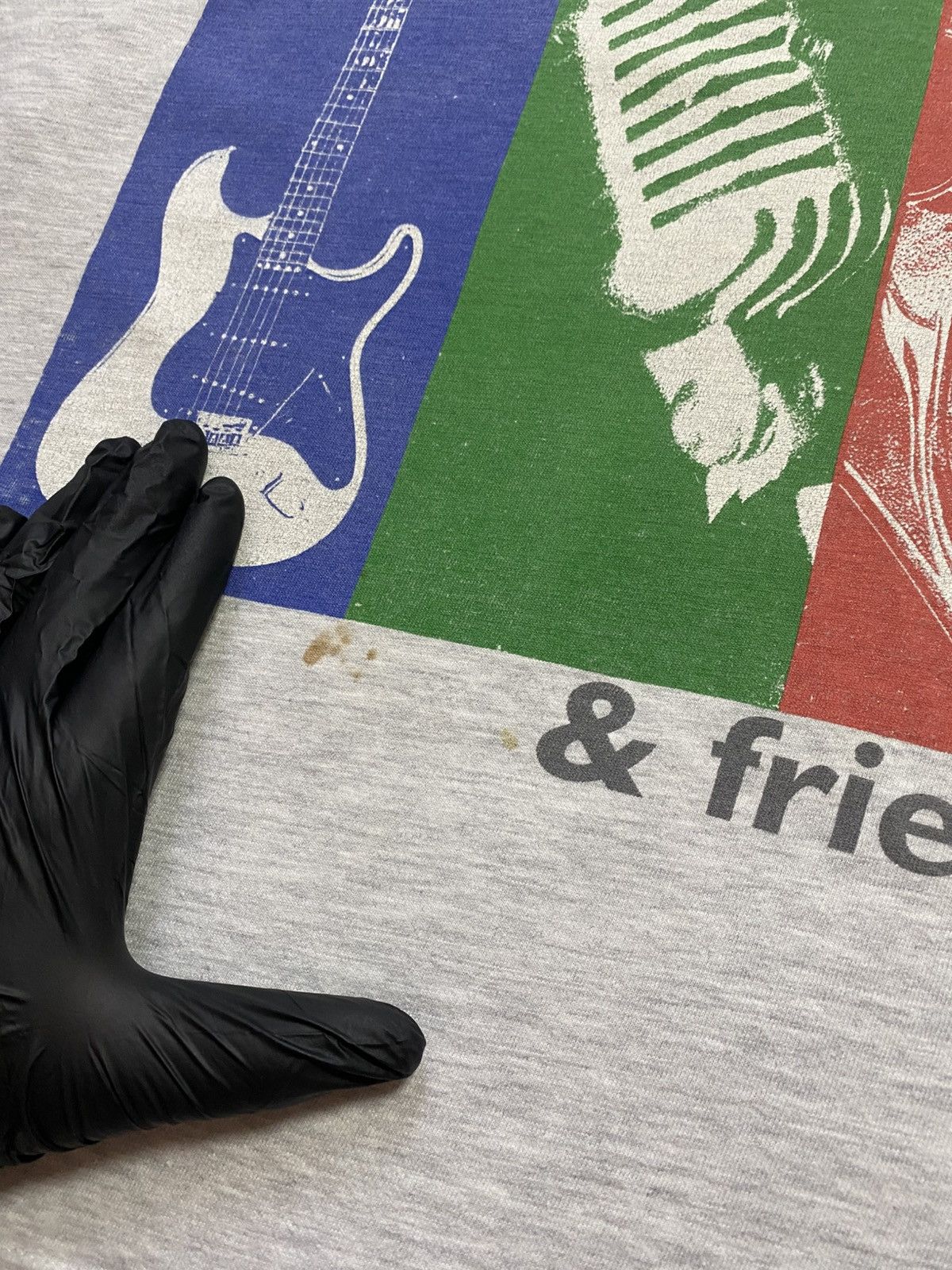 Vintage Vintage Eric Clapton & Friends 1993 tour band t shirt Size US XXL / EU 58 / 5 - 7 Thumbnail