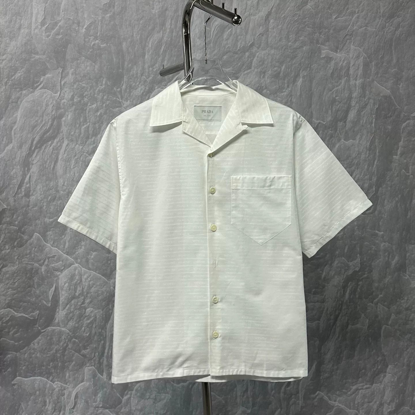 prada short sleeve pocket printed shirt