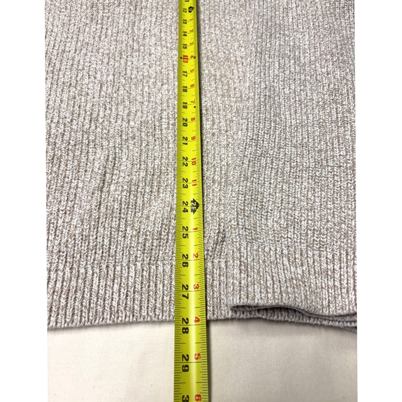 Eddie Bauer VINTAGE Eddie Bauer Mens XL Tall Beige Textured Neck Cotton Sweater Made USA Size US XL / EU 56 / 4 - 4 Thumbnail
