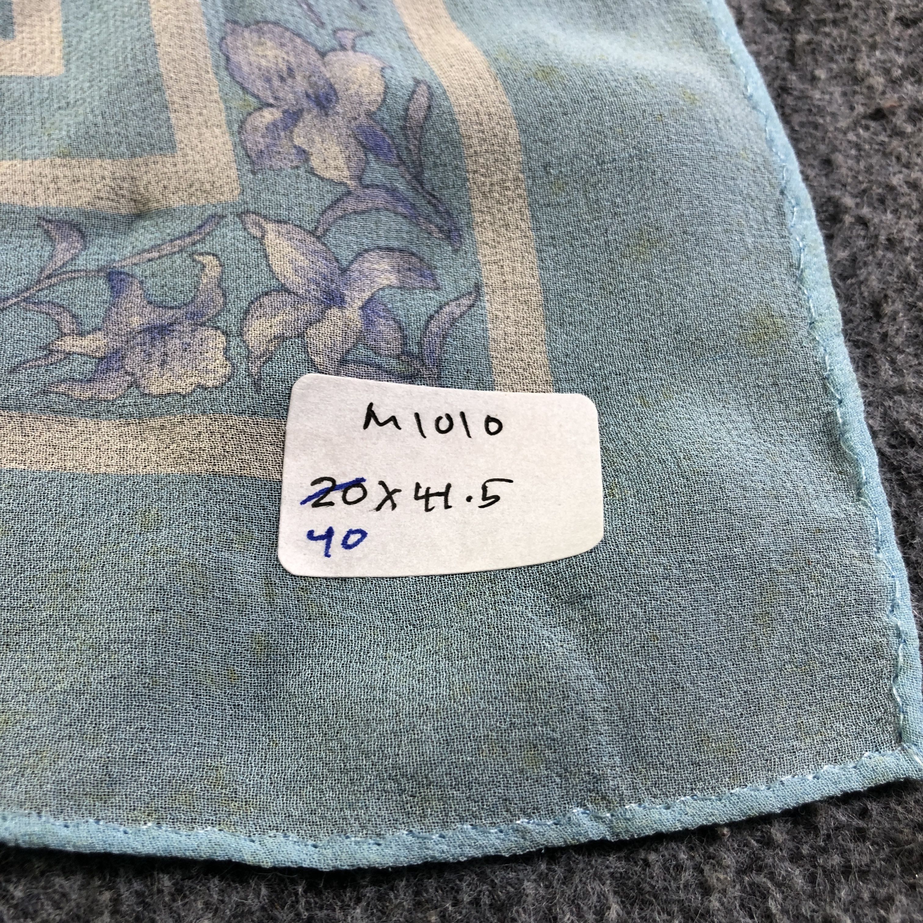 Hardy Amies Hardy Amies Floral Silk Scarf M1010 Size ONE SIZE - 14 Thumbnail