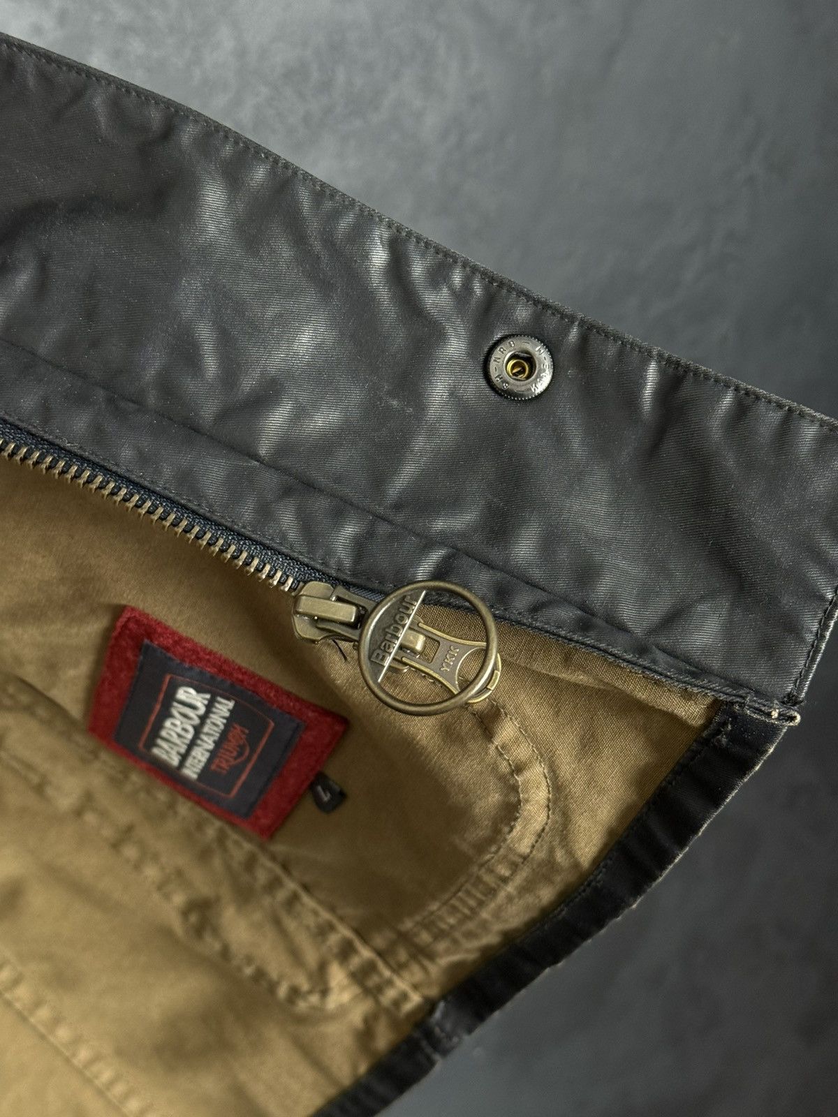 Barbour Barbour International Triumph Jacket Mens Waxed Cotton Size US L / EU 52-54 / 3 - 13 Thumbnail