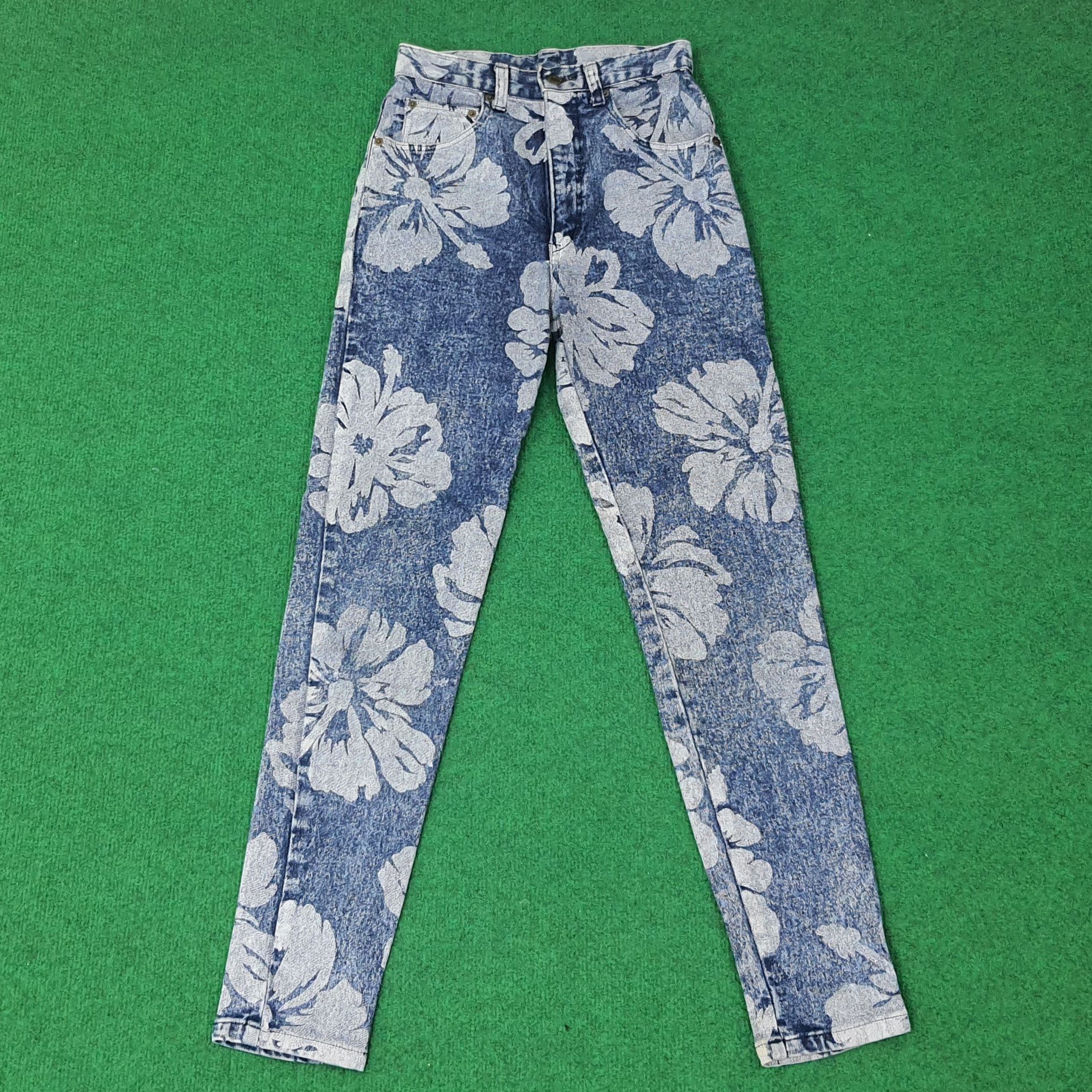 Japanese Brand Vinatge Ryu Sports Full Art Jeans C258N26 Size 23" - 1 Thumbnail