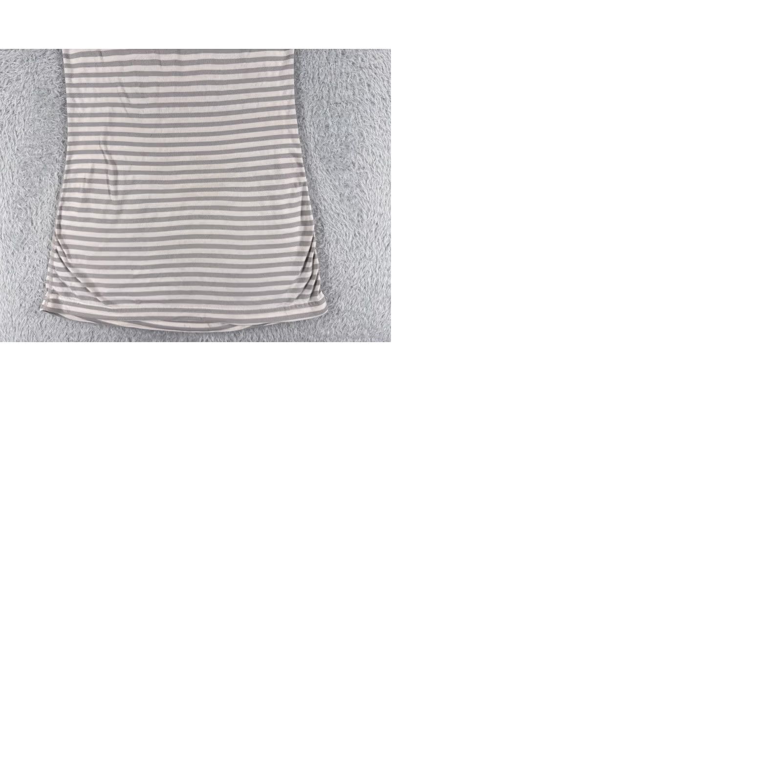 Lululemon Lululemon Shirt Women 2 Gray Sleeveless Racerback Tank Casual Basic All Seasons" Size XS / US 0-2 / IT 36-38 - 9 Thumbnail