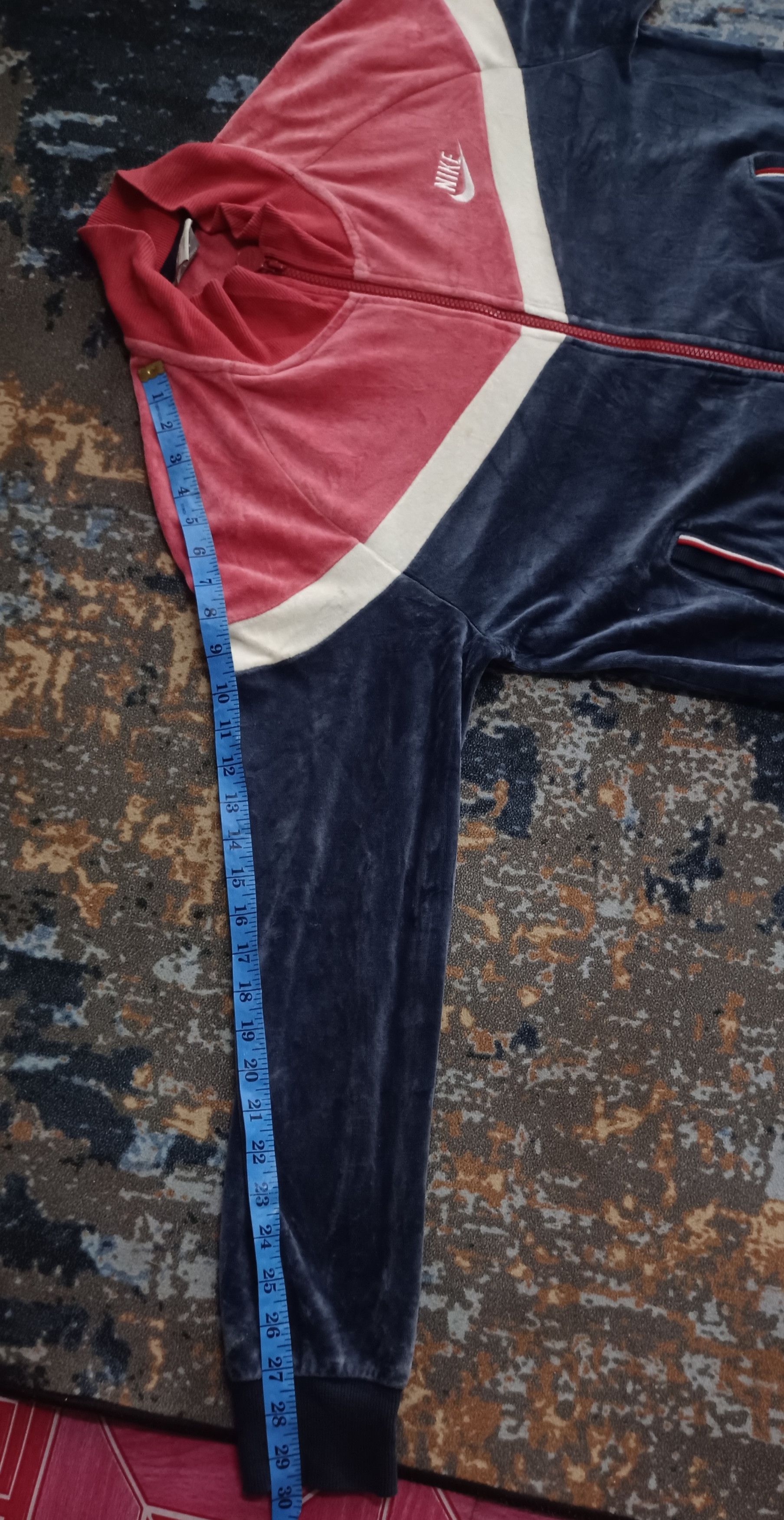 Nike 00's NIKE velour track jacket M with embroidered logo Size US M / EU 48-50 / 2 - 14 Thumbnail