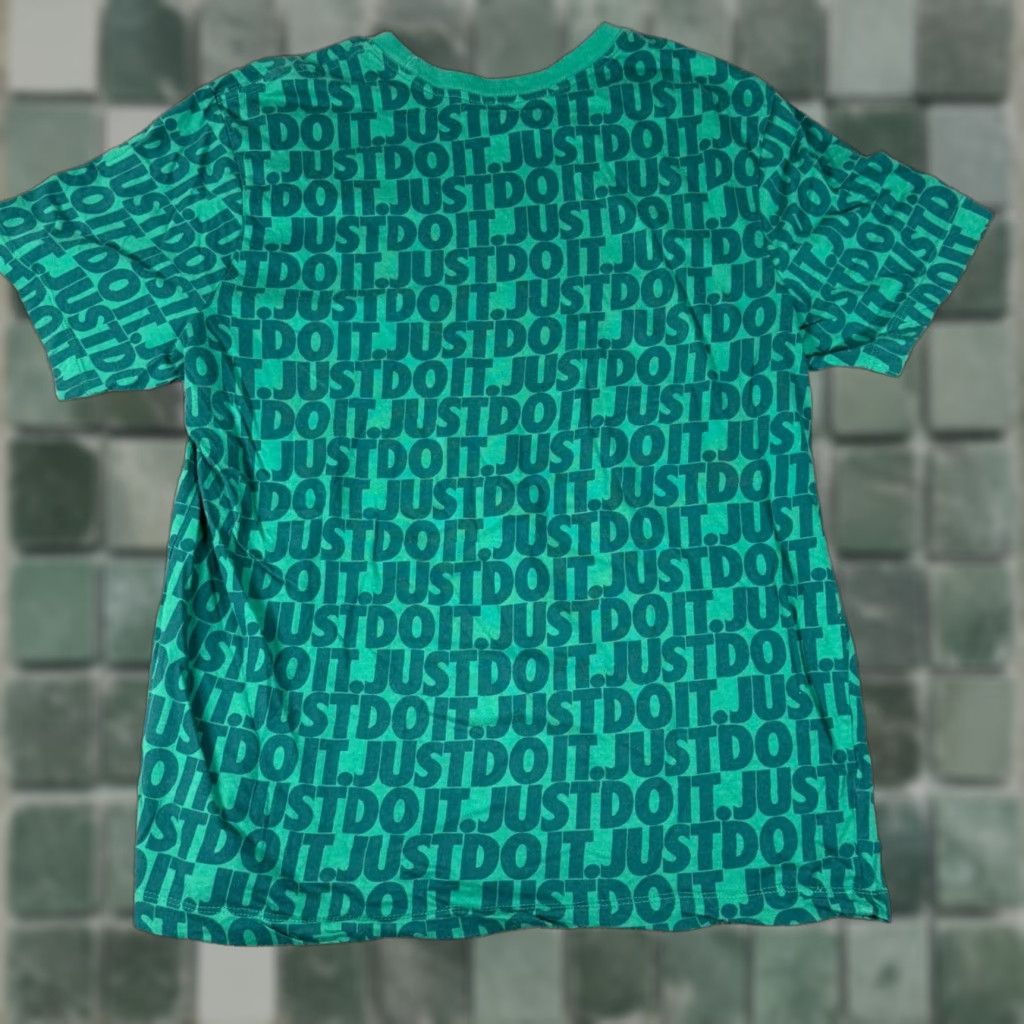 Nike Nike Mens Large Green Just Do It All Over Print Tee Shirt Short Sleeve Size US L / EU 52-54 / 3 - 1 Thumbnail