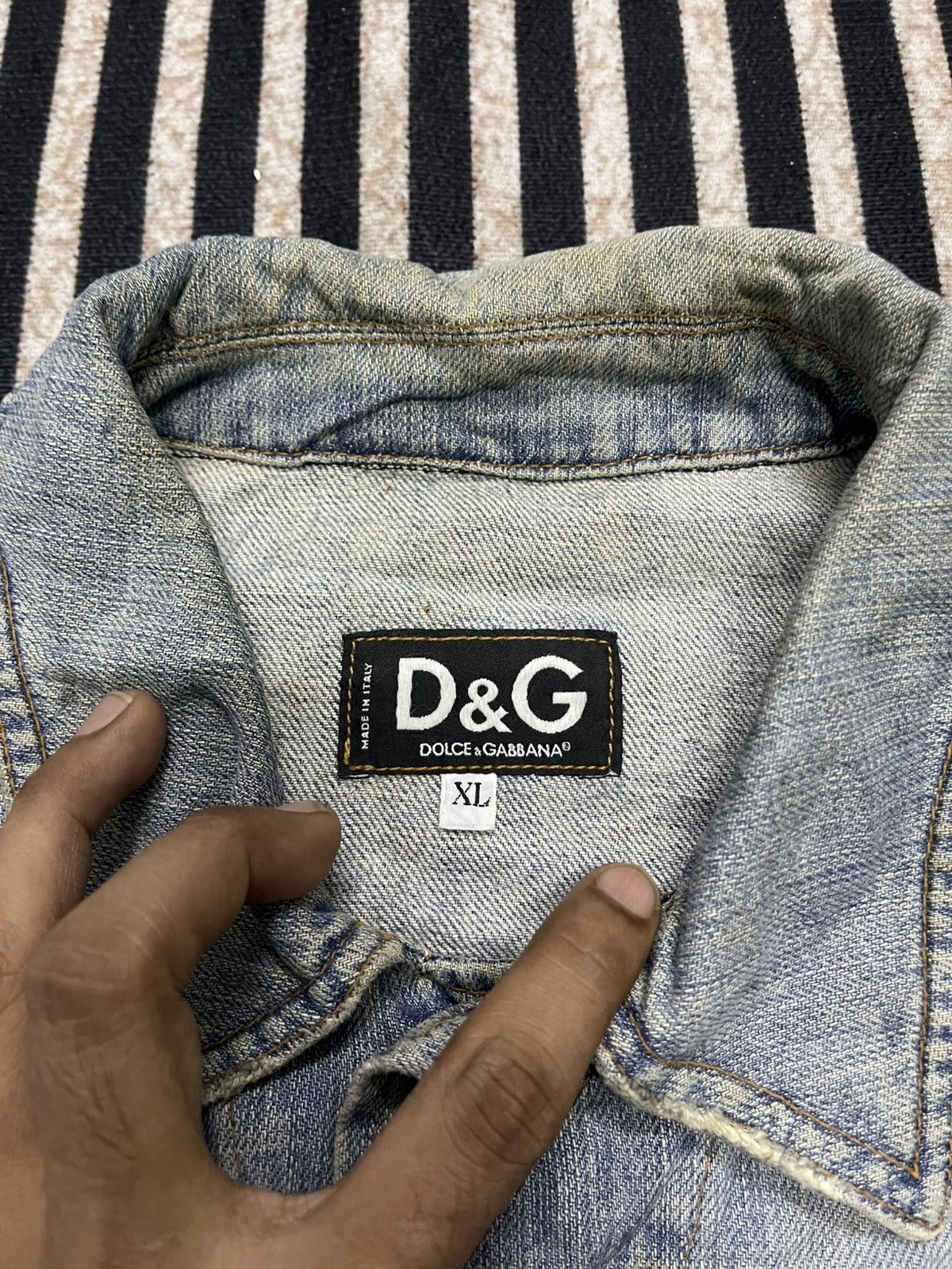 Dolce & Gabbana 2000s DOLCE & GABBANA PIN-UP PRINTED AMERICAN DENIM JACKET Size US M / EU 48-50 / 2 - 8 Thumbnail