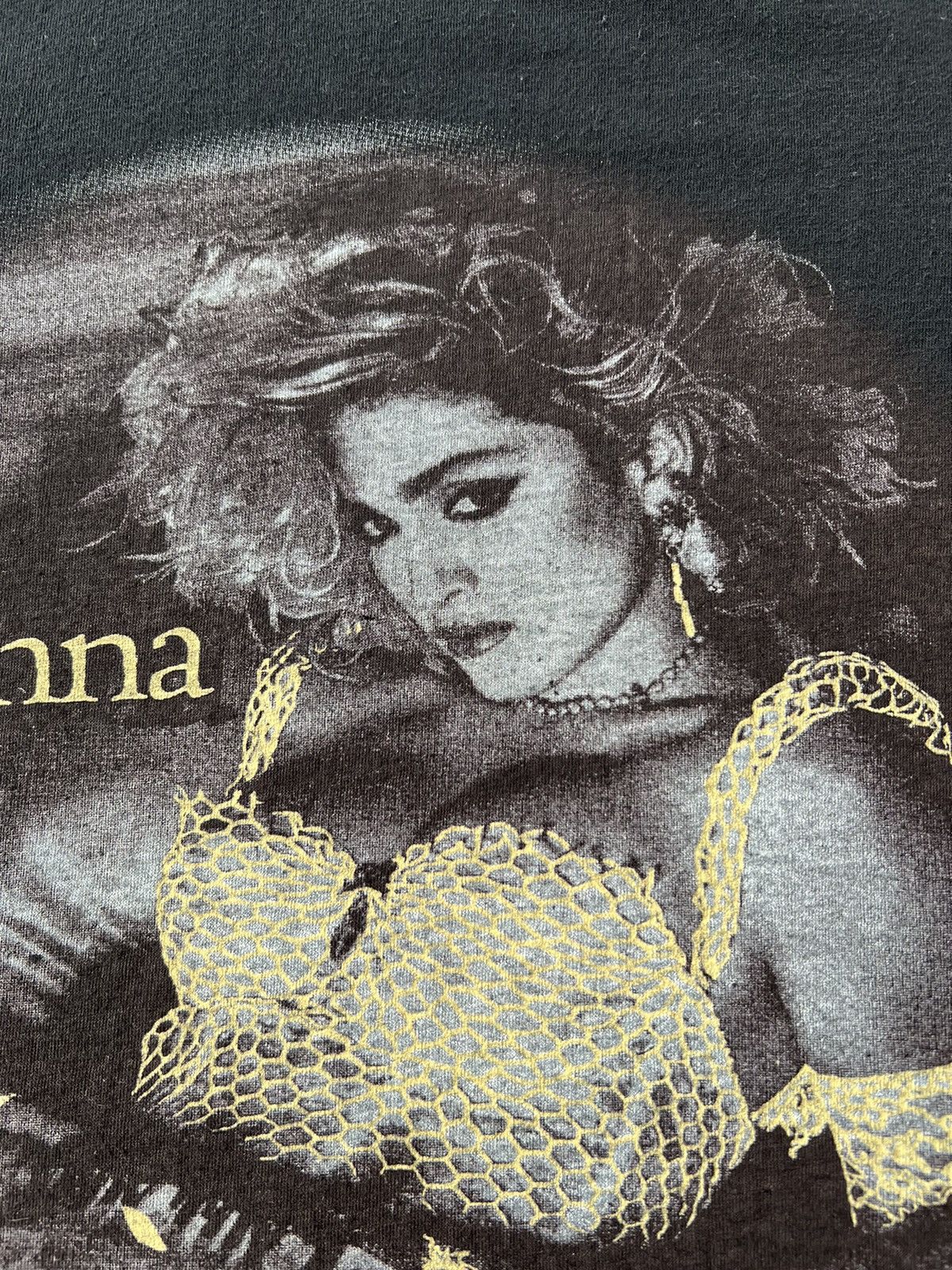 Band Tees Vintage 1985 Madonna Pop Rock Music 80s Black T-shirt Size US L / EU 52-54 / 3 - 5 Thumbnail