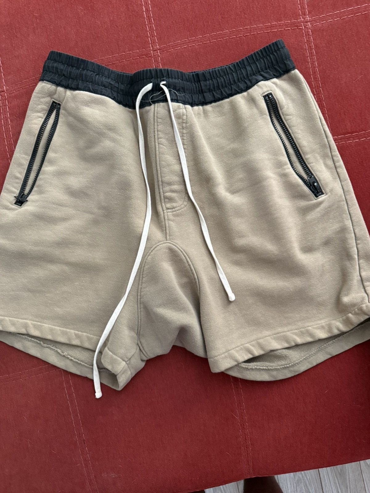 Essentials Fear of God Essentials Fleece Shorts “Silver Sage” Size US 32 / EU 48 - 1 Thumbnail