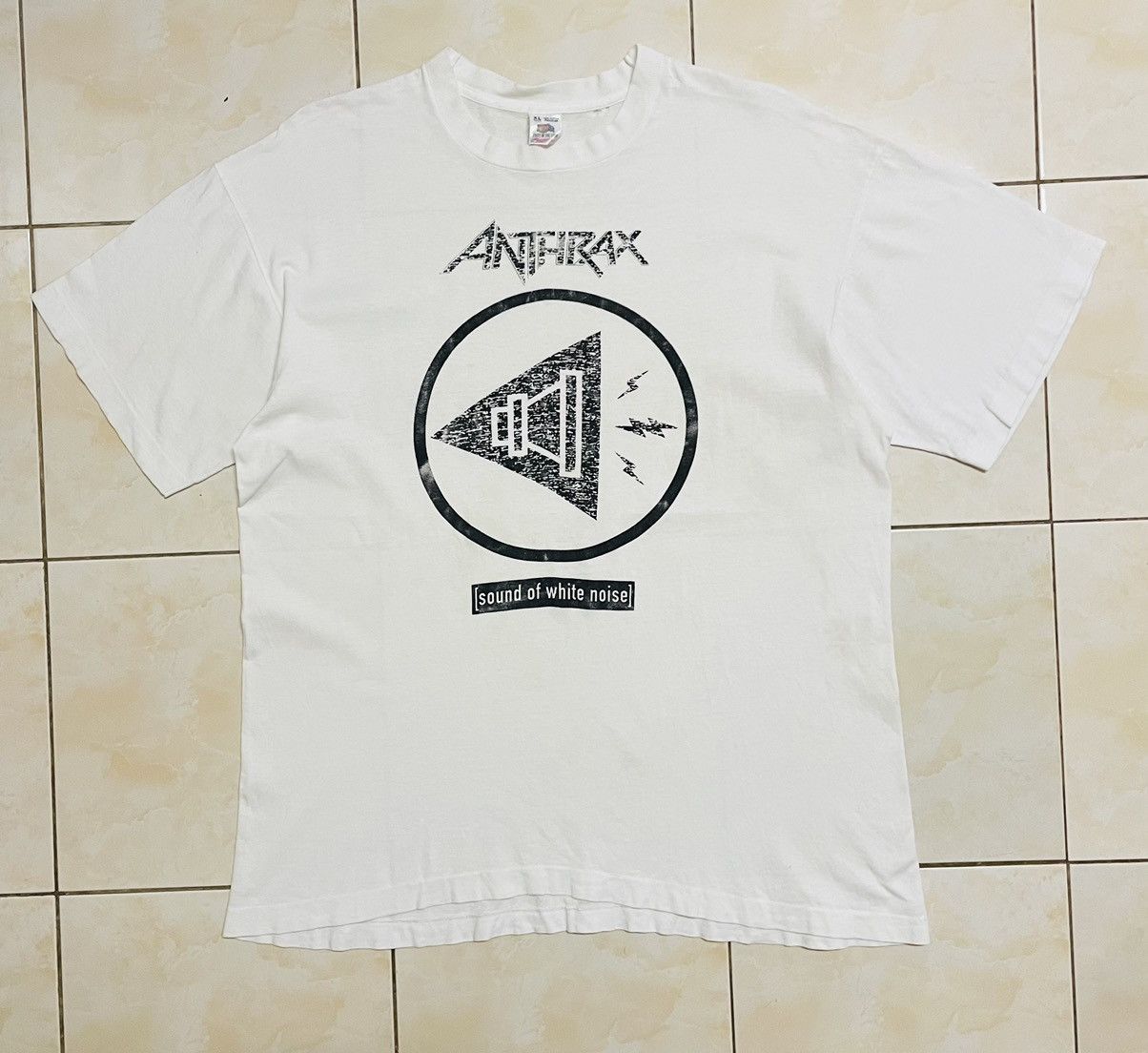 Band Tees VINTAGE ANTHRAX sound of white Noise 90s SHIRTS Size US XL / EU 56 / 4 - 1 Thumbnail