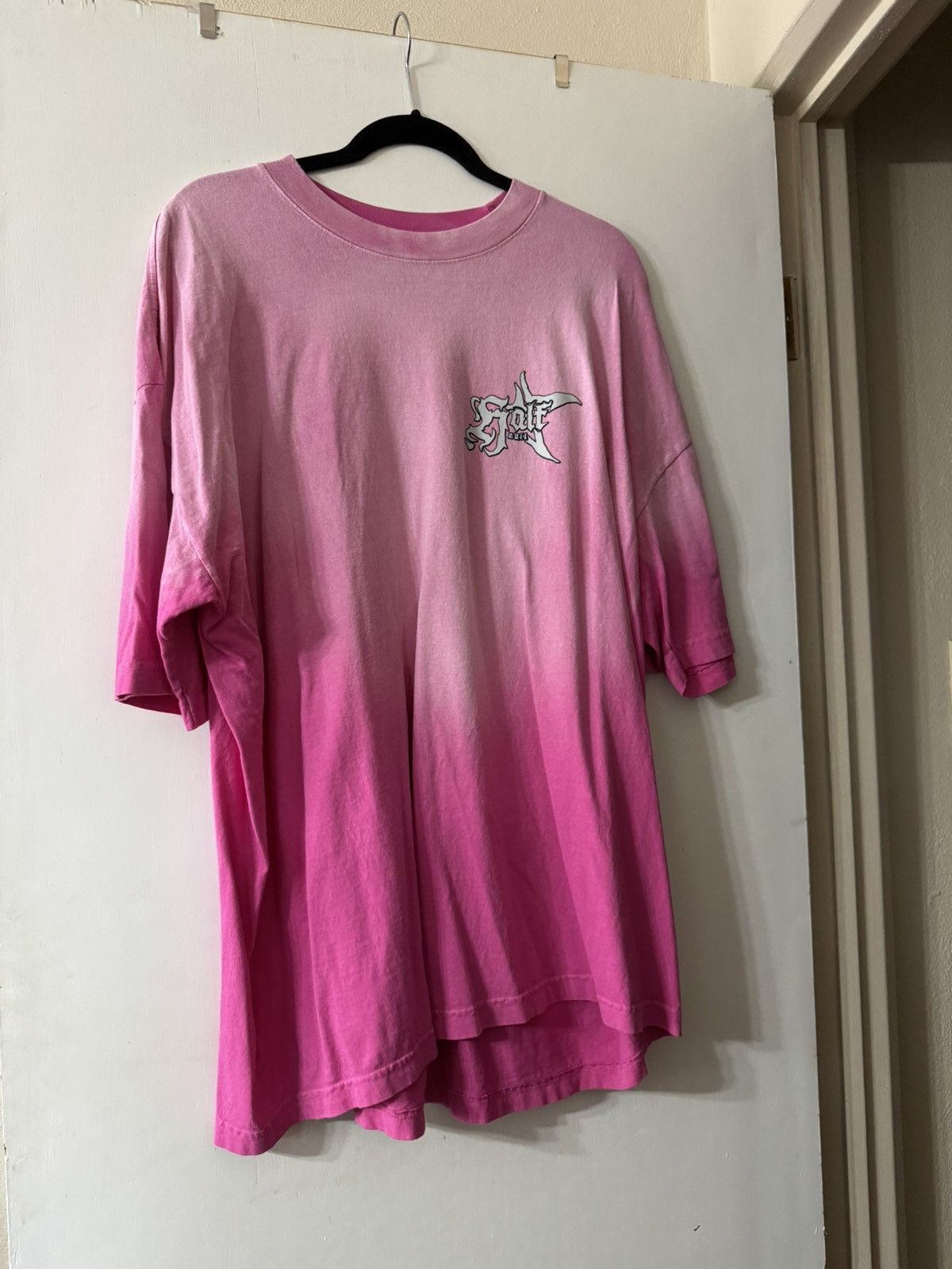 Half Evil Pink Ombre Half Evil 333 Graphic T-Shirt. Size US XXL / EU 58 / 5 - 1 Thumbnail