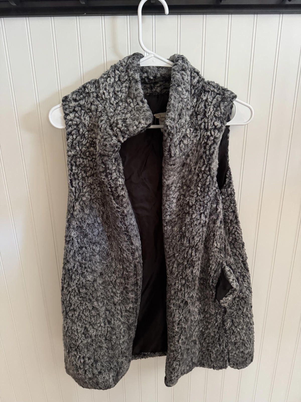 Other Brittany Black Gray Faux Fur Vest Medium Size M / US 6-8 / IT 42-44 - 1 Thumbnail