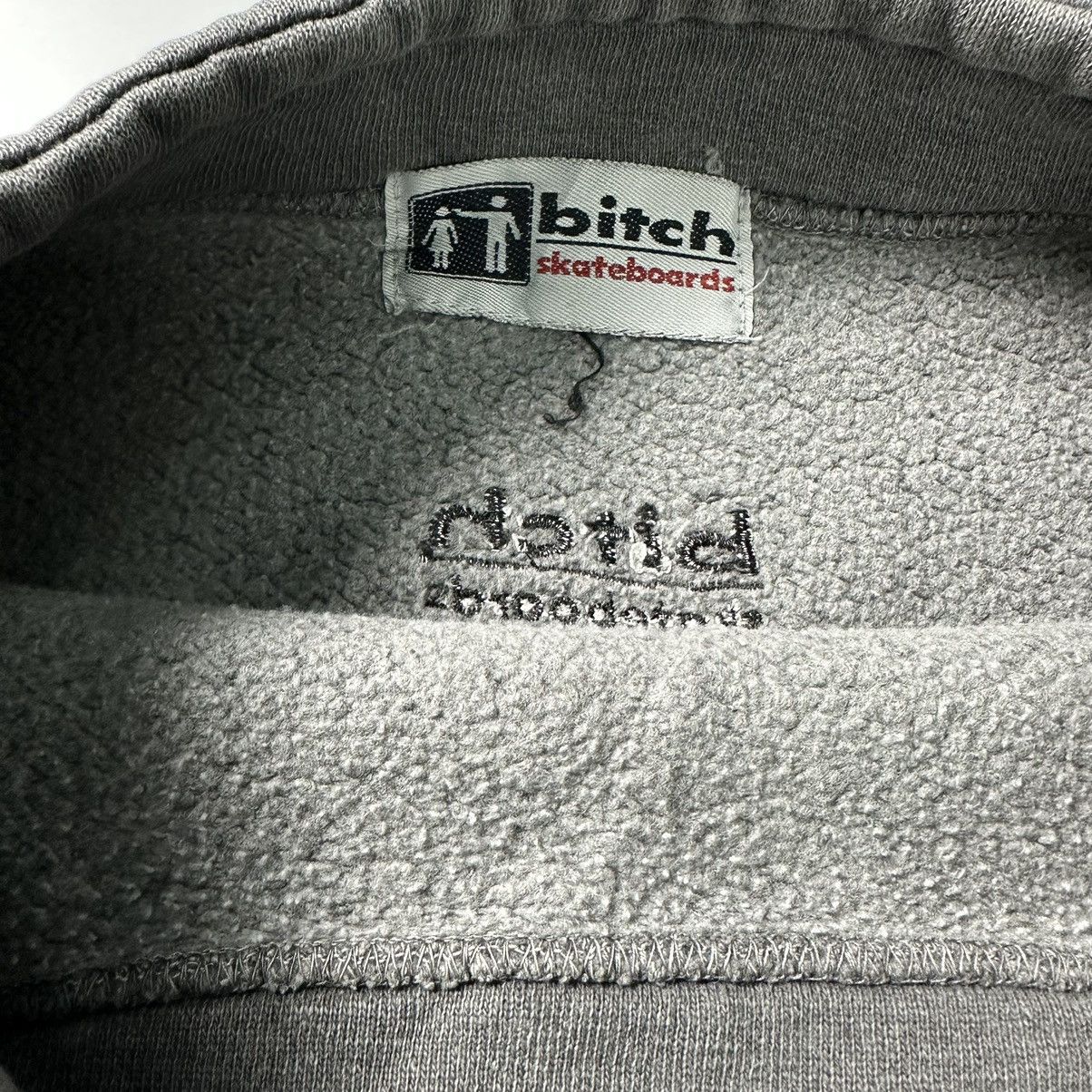 Girl Skateboards × Hook-Ups × Vintage Vintage Bitch Skateboards Sweater Size US XL / EU 56 / 4 - 4 Thumbnail