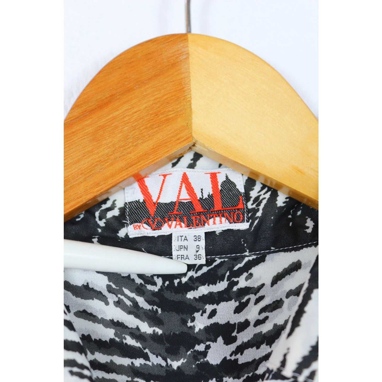 Valentino VAL by Valentino Zebra Printed Shirt Blouse IT 38 Size XS / US 0-2 / IT 36-38 - 4 Thumbnail