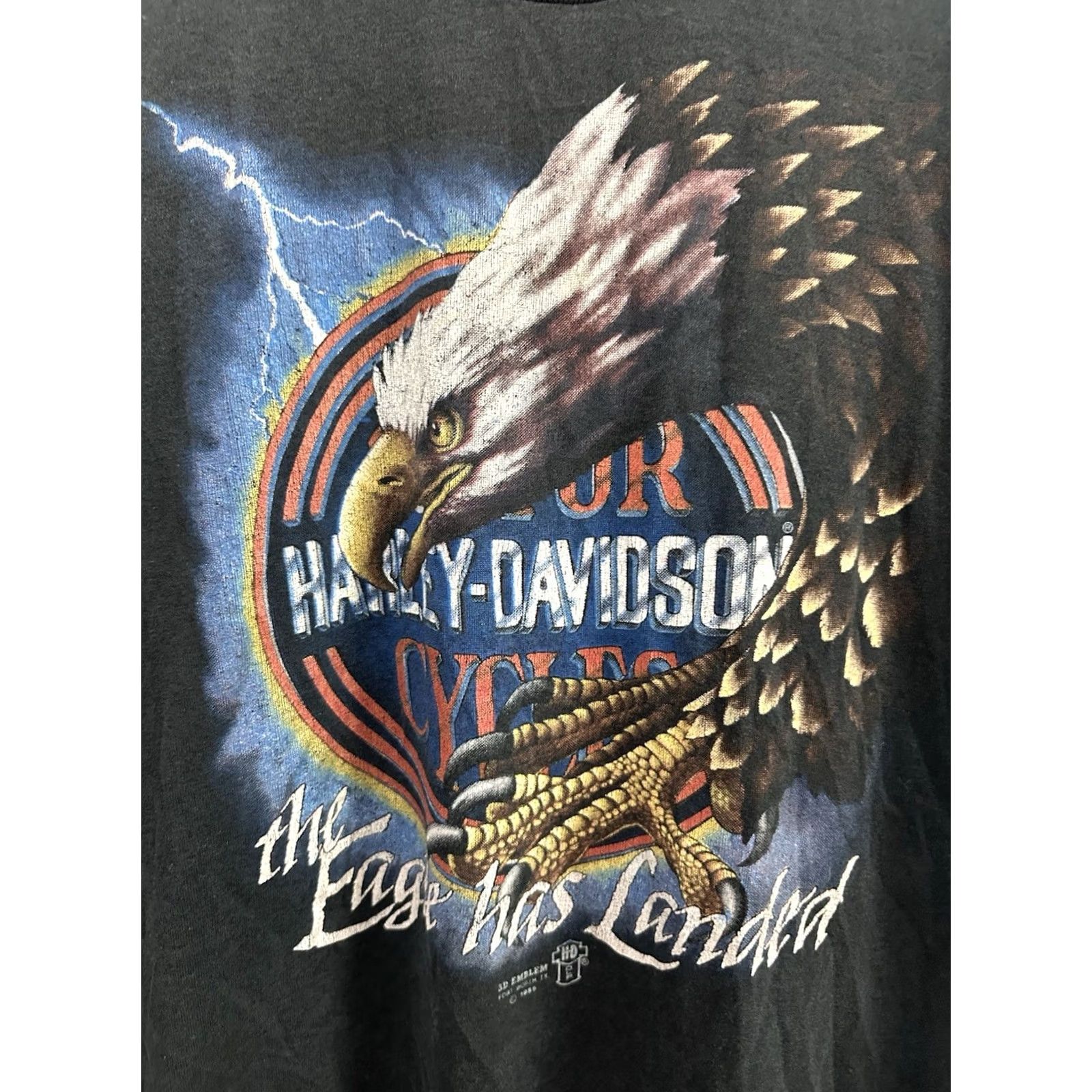 Harley Davidson VTG 80s Harley Davidson 3D Emblem T-Shirt M Black Mens Short Sleeve Vintage Eagle Has Landed Paper Thin Distressed Worn to Perfection Size US M / EU 48-50 / 2 - 4 Thumbnail