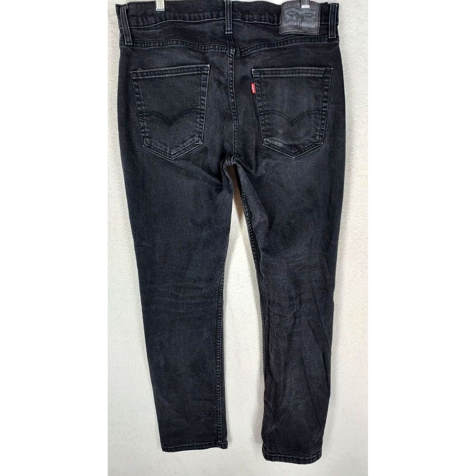 Levi's Levi's 511 Mens Straight Jeans Size 36x32 Dark Wash Black Denim Black Label Regular Stretch Cotton 5-Pocket Logo Vintage? No (adjusted) Size US 36 / EU 52 - 2 Thumbnail