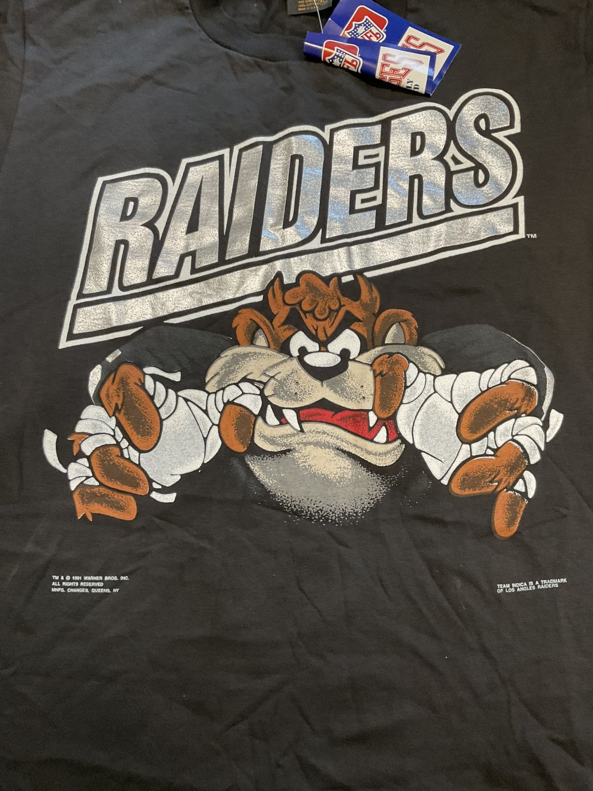 Vintage Vintage Los Angeles, Raiders, Tasmanian devil shirt xl nwt Size US XL / EU 56 / 4 - 2 Thumbnail
