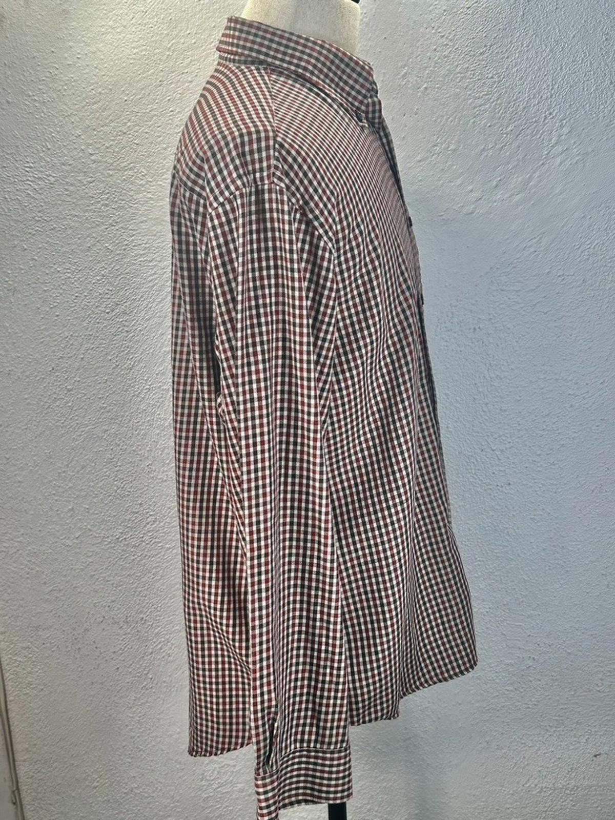 Van Heusen Van Heusen Men's Large Red Check No Iron Button Down Shirt Size US L / EU 52-54 / 3 - 4 Thumbnail