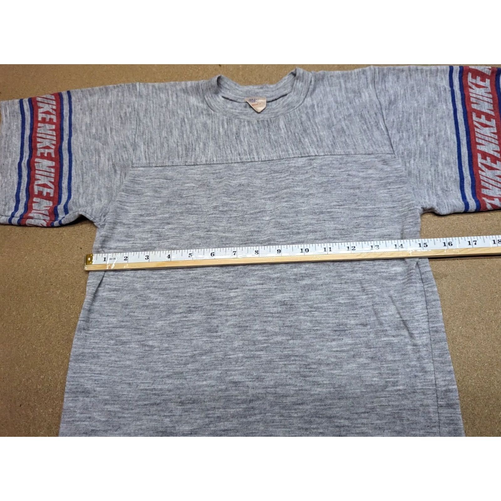 Nike VINTAGE Nike West Germany T-Shirt Womens Size L Gray 70s 80s Size L / US 10 / IT 46 - 7 Thumbnail