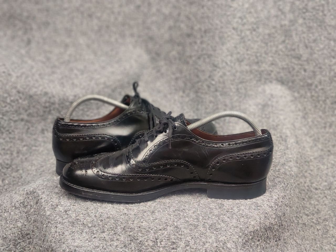 Church's Church's Burwood Polished Binder Brogue Black Leater shoes Size US 10 / EU 43 - 11 Thumbnail