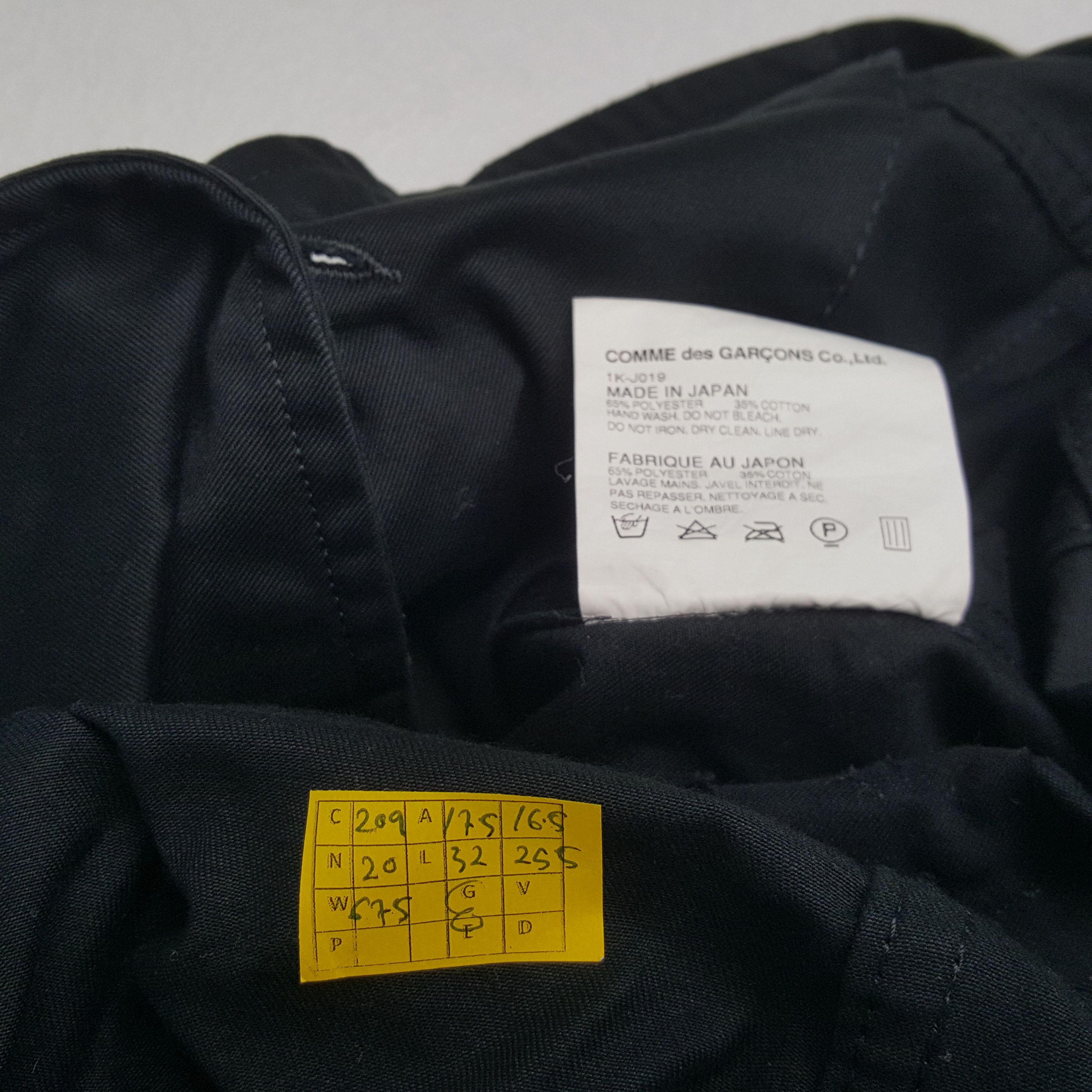 Comme des Garcons Black × Japanese Brand × Vintage Vintage COMME des GARÇONS BLACK Japan Fashion Brand Jacket Size US XS / EU 42 / 0 - 6 Thumbnail