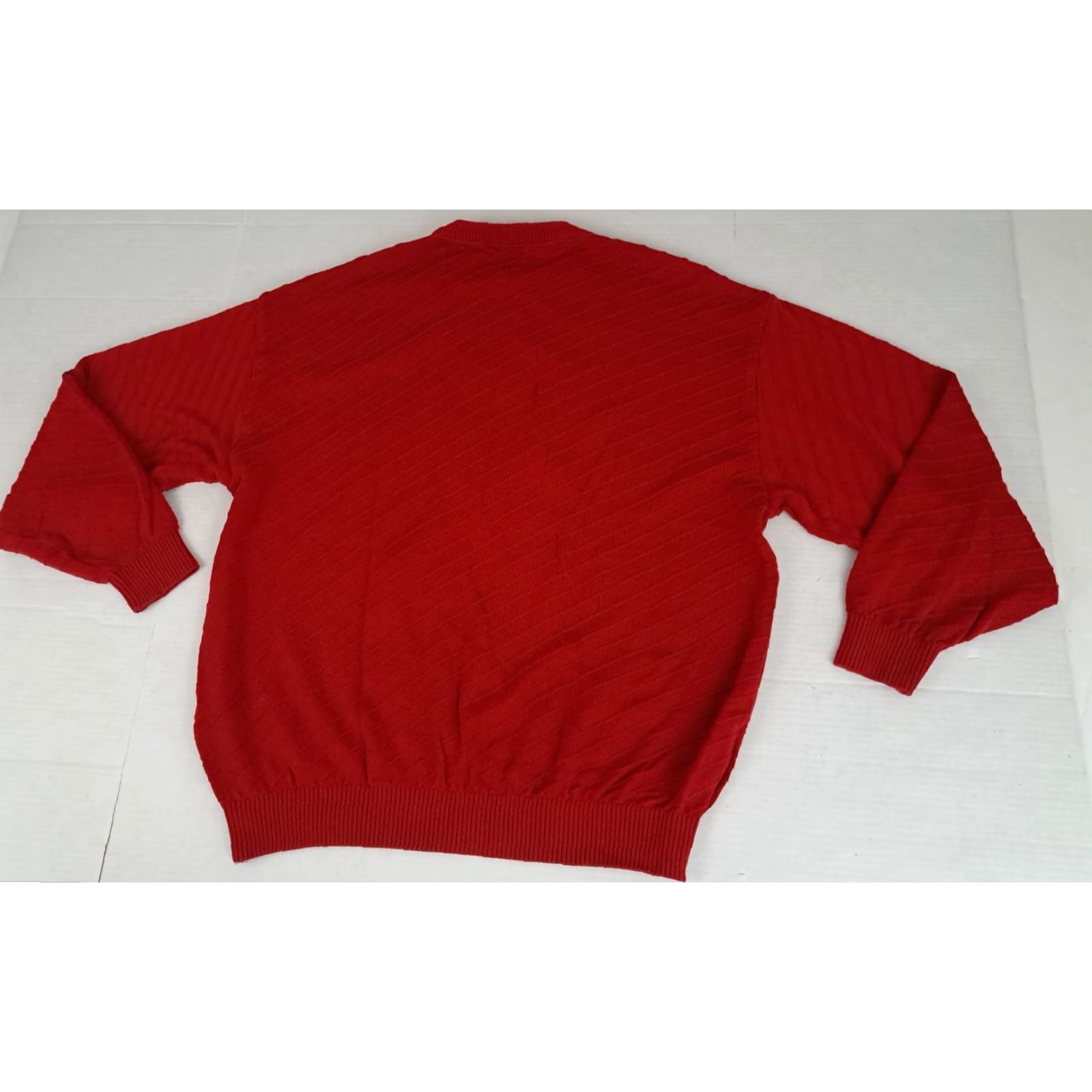 X-LARGE VINTAGE Red Ribbed Geometric Knit Sweater St. Croix XL Men Pullover Crew Neck Knit Cotton Short Description: 27in long 25in pit to pit Size US XL / EU 56 / 4 - 6 Thumbnail