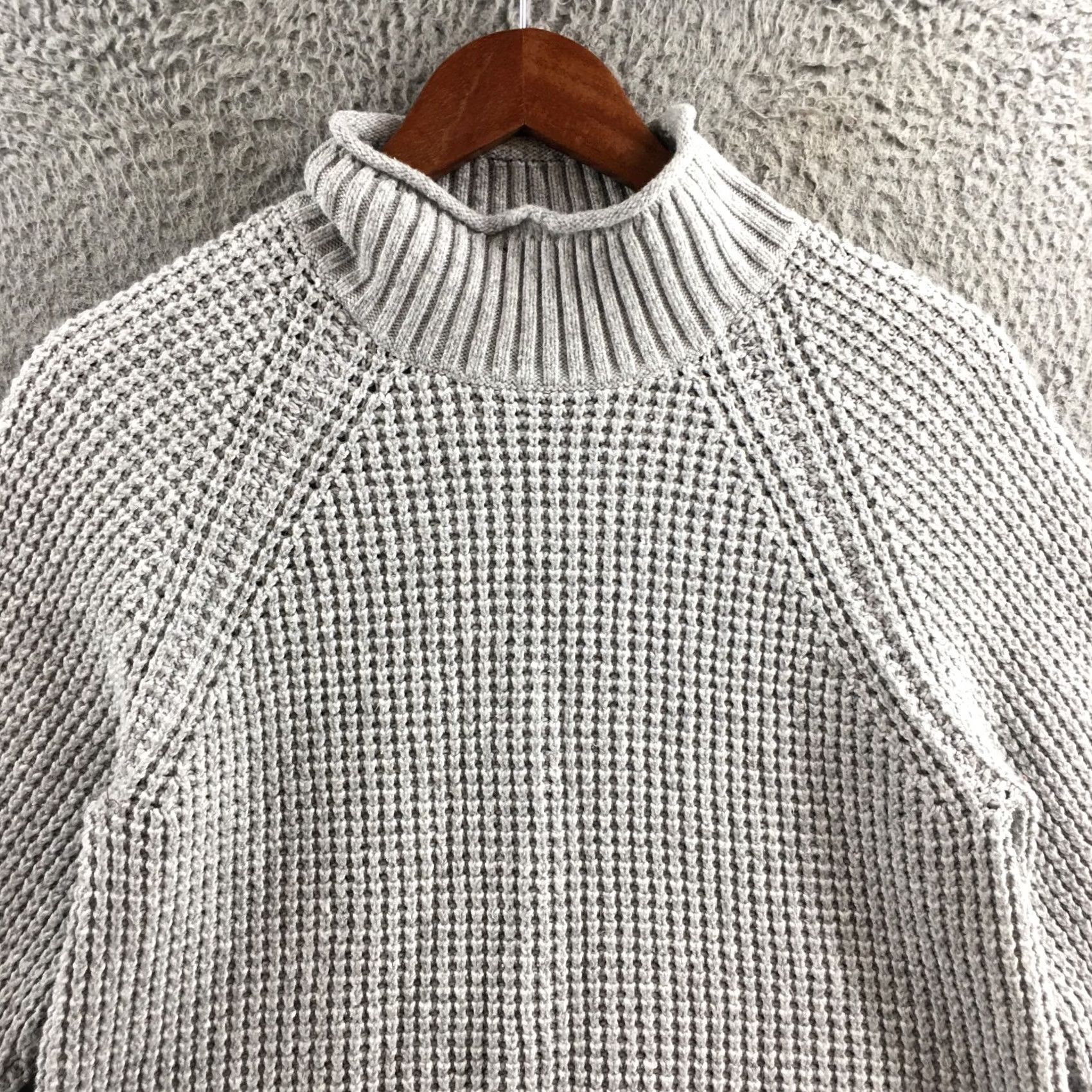 American Eagle Outfitters American Eagle Outfitters Sweater Womens M Gray Turtleneck Knit Long Sleeve Pullover Casual 90s Classic Free-flowing Size M / US 6-8 / IT 42-44 - 2 Thumbnail