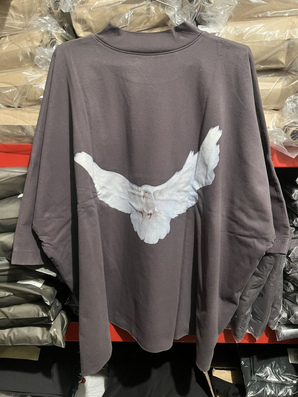 トップス yeezy gap dove no seam Tee darkgrey XS Buy Yeezy x Gap Dove No Seam Tee Dark Grey - Novelship