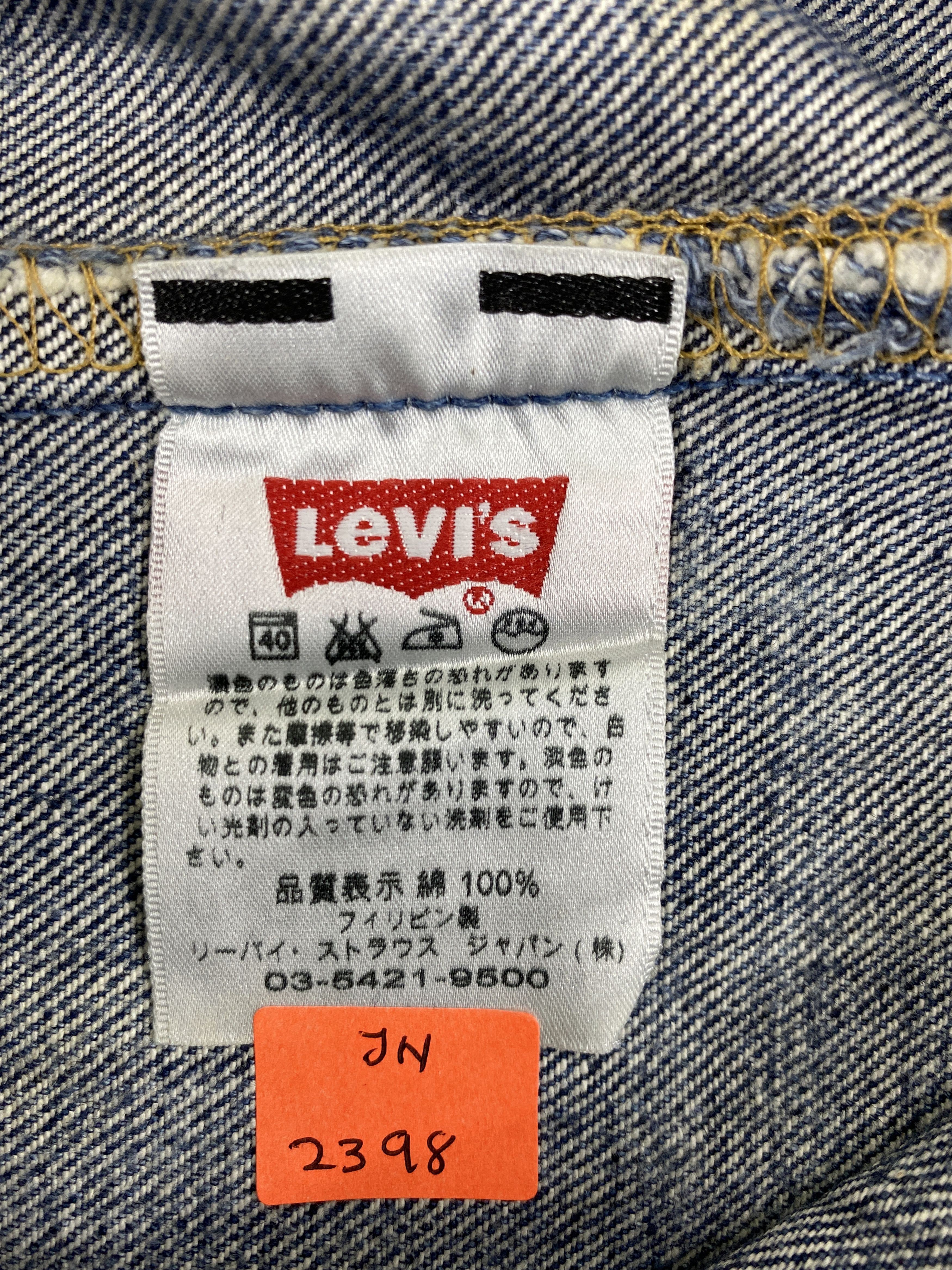 Japanese Brand Faded Blue Vintage Levi's 501 Jeans 33x32 Denim-JN2398 Size US 33 - 8 Thumbnail