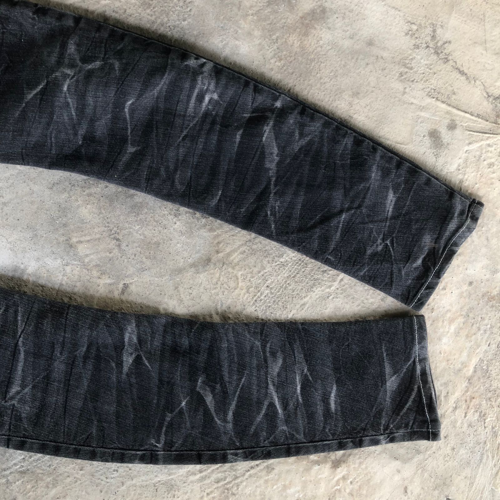 If Six Was Nine × KMRii × Le Grande Bleu (L.G.B.) Semantic Design Mudah Jeans Size US 32 / EU 48 - 6 Thumbnail