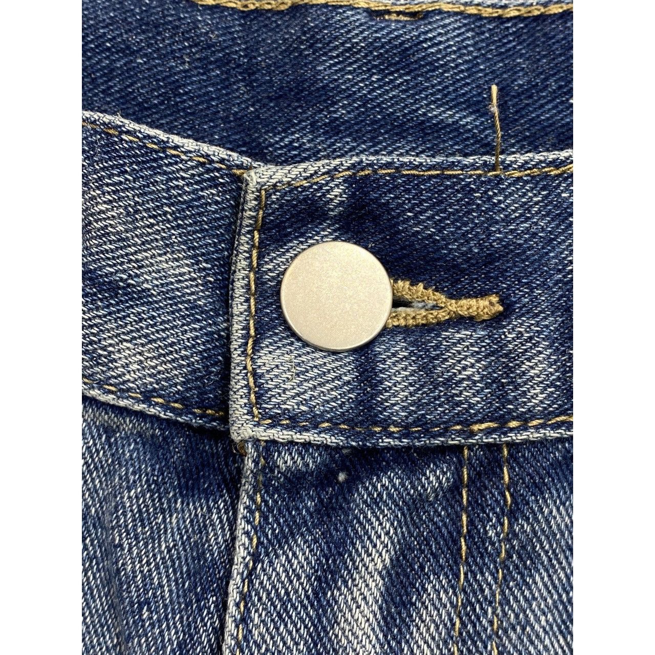 Japanese Brand Japanese Brand Acid Blue Wash Distress Style Baggy Jeans Size US 26 / EU 42 - 12 Thumbnail