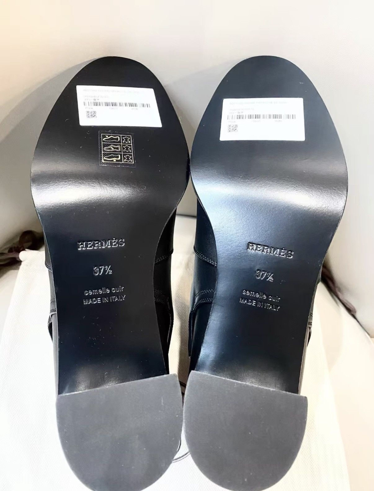 Hermes Hermès Classic Calfskin Ankle Boots with Kelly Buckle J33 Size US 7.5 / IT 37.5 - 5 Thumbnail
