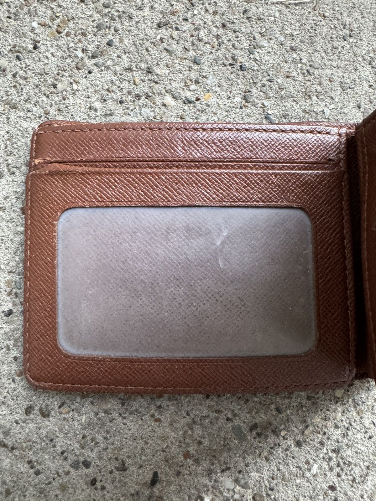 Louis Vuitton Vintage 🔥Louis Vuitton🔥Bifold wallet (Date Code CA0034) Size ONE SIZE - 5 Thumbnail
