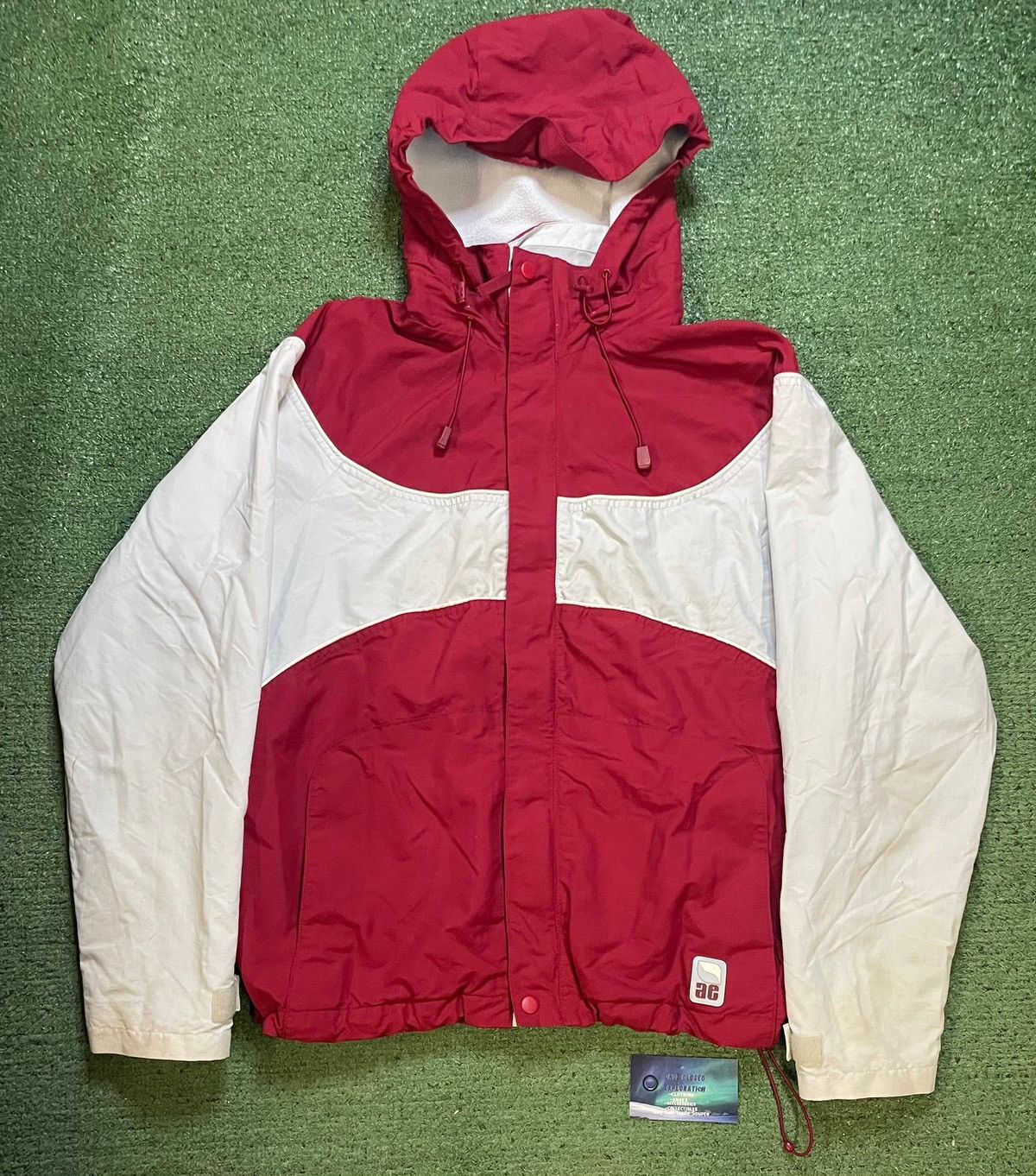 American Eagle Outfitters Vintage 2000s American Eagle red and white jacket Size US L / EU 52-54 / 3 - 1 Thumbnail