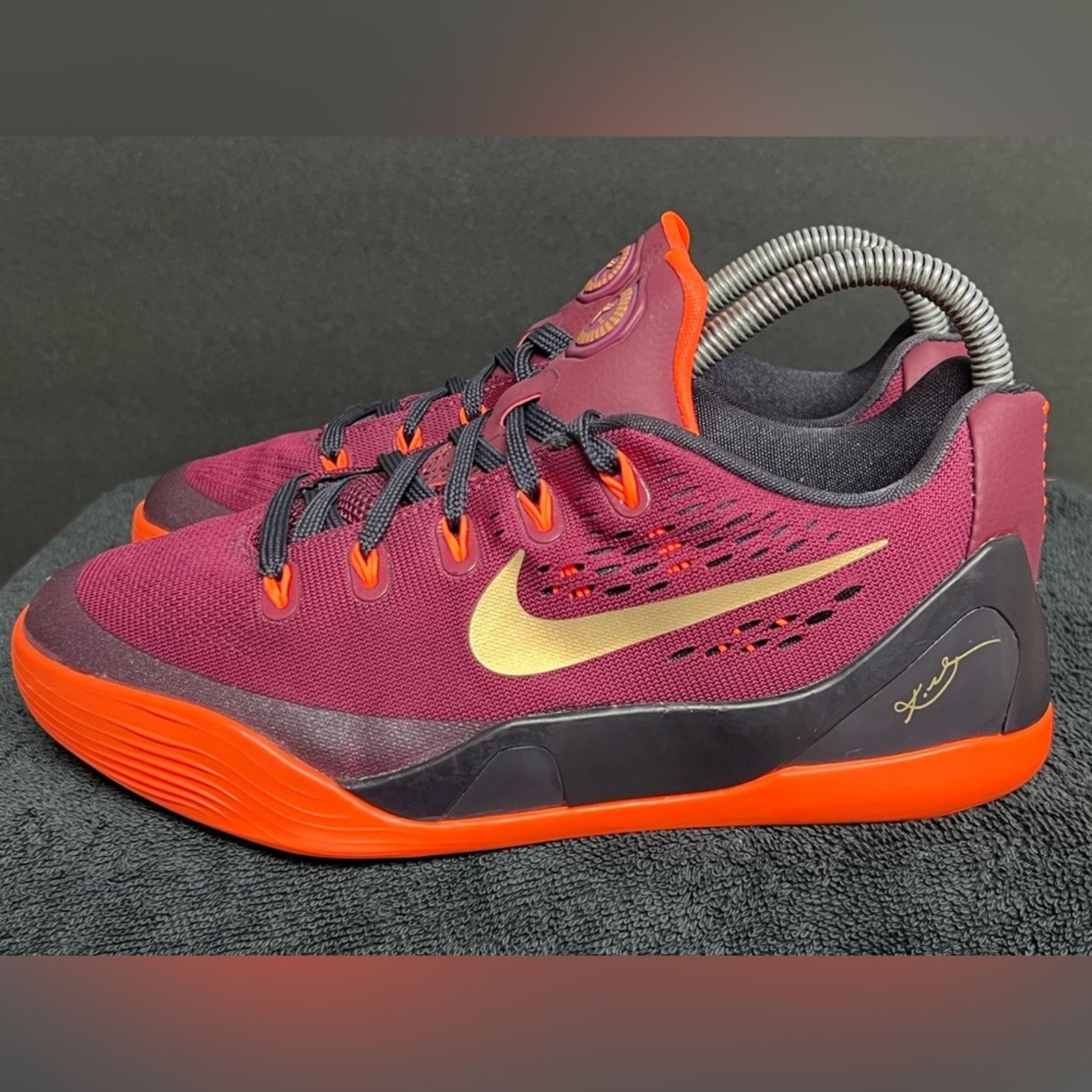 Nike Nike Kobe 9 IX Burgundy Gold Crimson GS 4.5Y Mamba Shoes Size US 6 / IT 36 - 1 Thumbnail