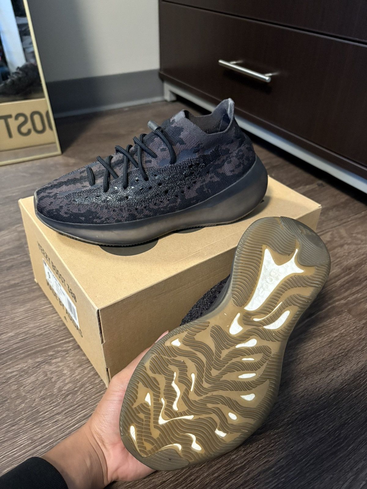 Yeezy Yeezy Boost 380 Size US 9 / EU 42 - 4 Thumbnail