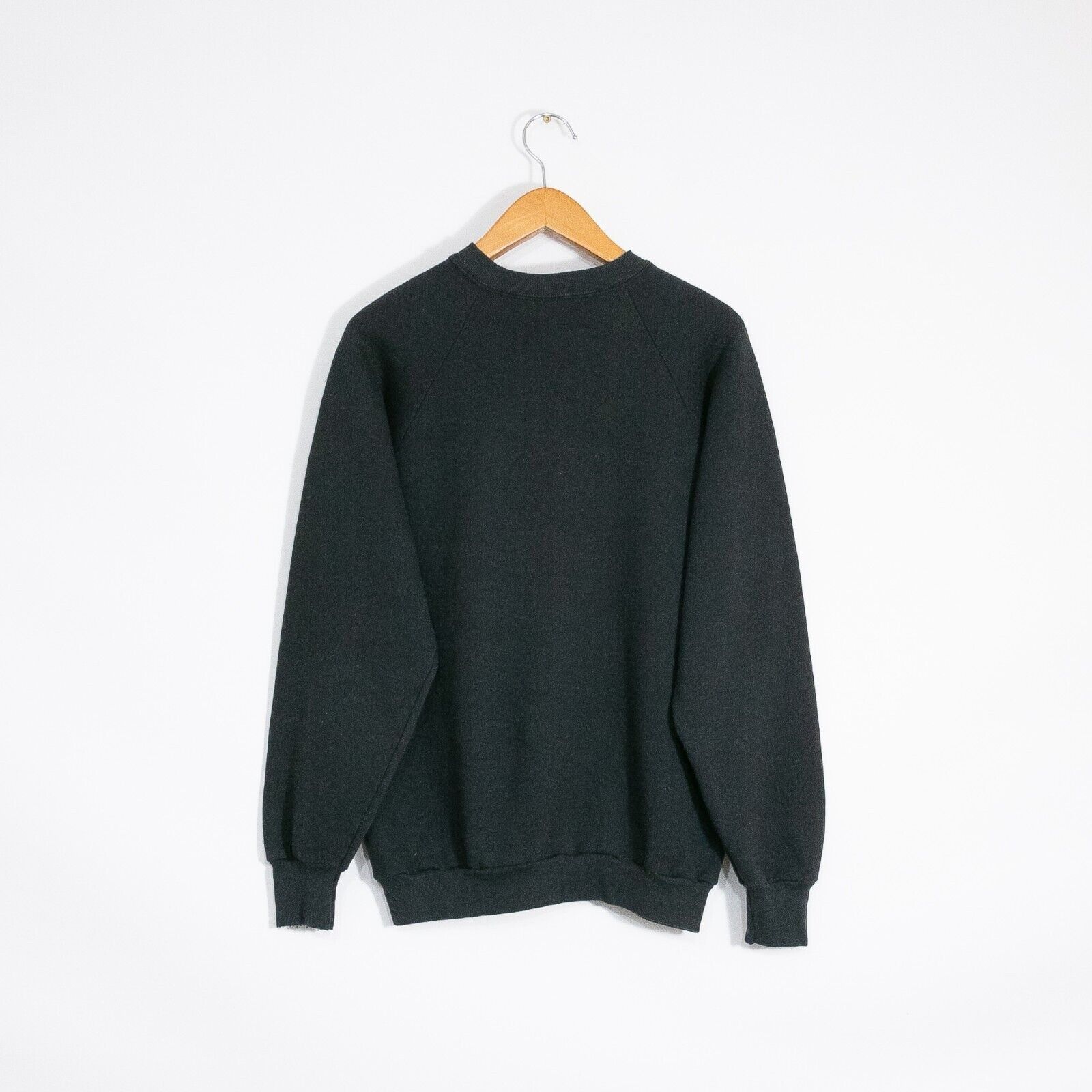 Vintage Vintage 90s Gargoyles Sunglasses Sweatshirt Large - Black Size US L / EU 52-54 / 3 - 4 Thumbnail