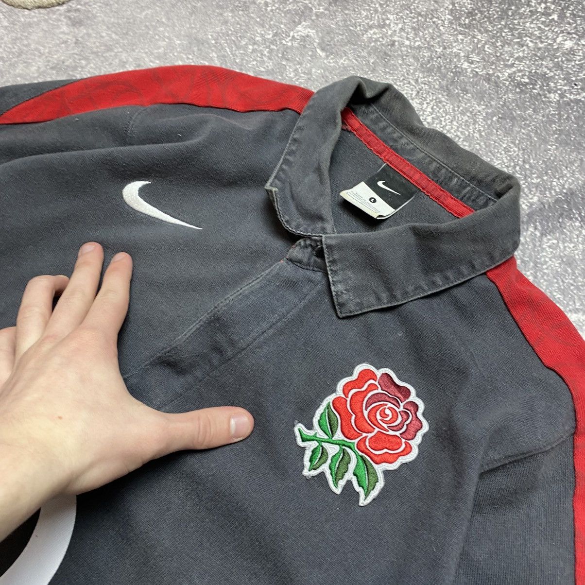 Vintage Vintage Nike England Rugby O2 Big logo 00’s Longsleeve Size US L / EU 52-54 / 3 - 3 Thumbnail
